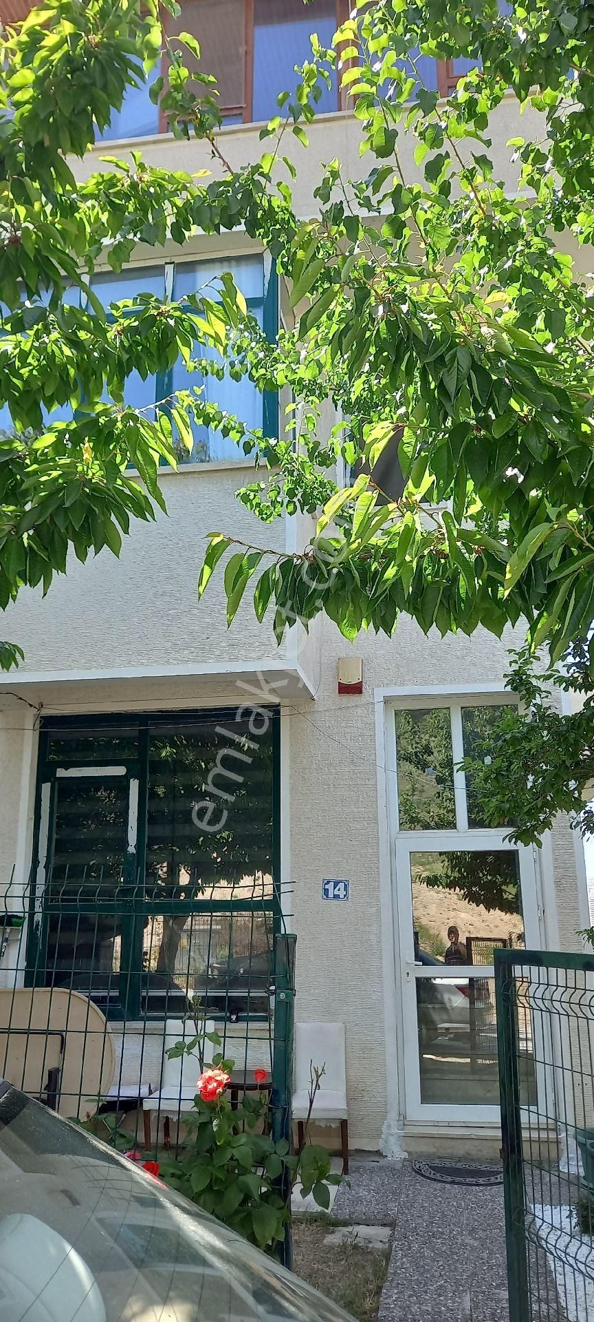 Çayyolu Yaşamkent Mobılyalı Kıralık Daıre 90 M2 Eşyelı Merkezı Yerde Işyerı Konut Olabılır Hom Ofıs