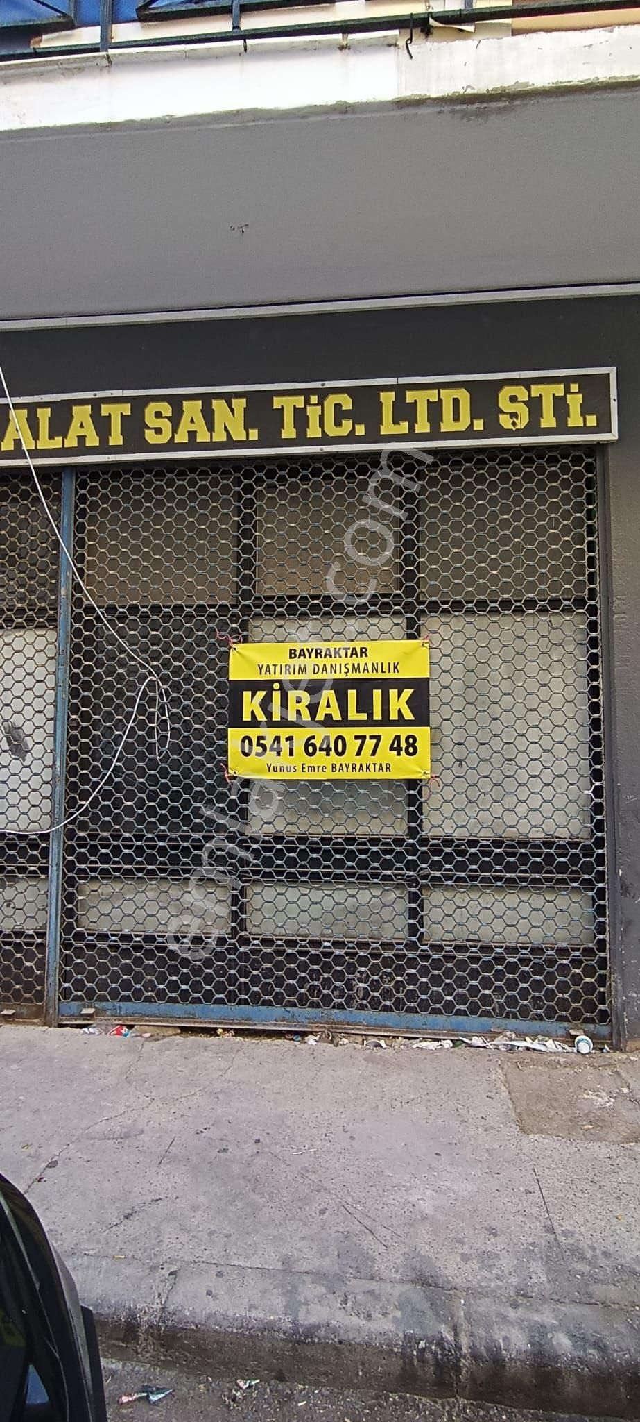 Bornova Pınarbaşın'da Kiralık 200 M2 Dükkan&depo