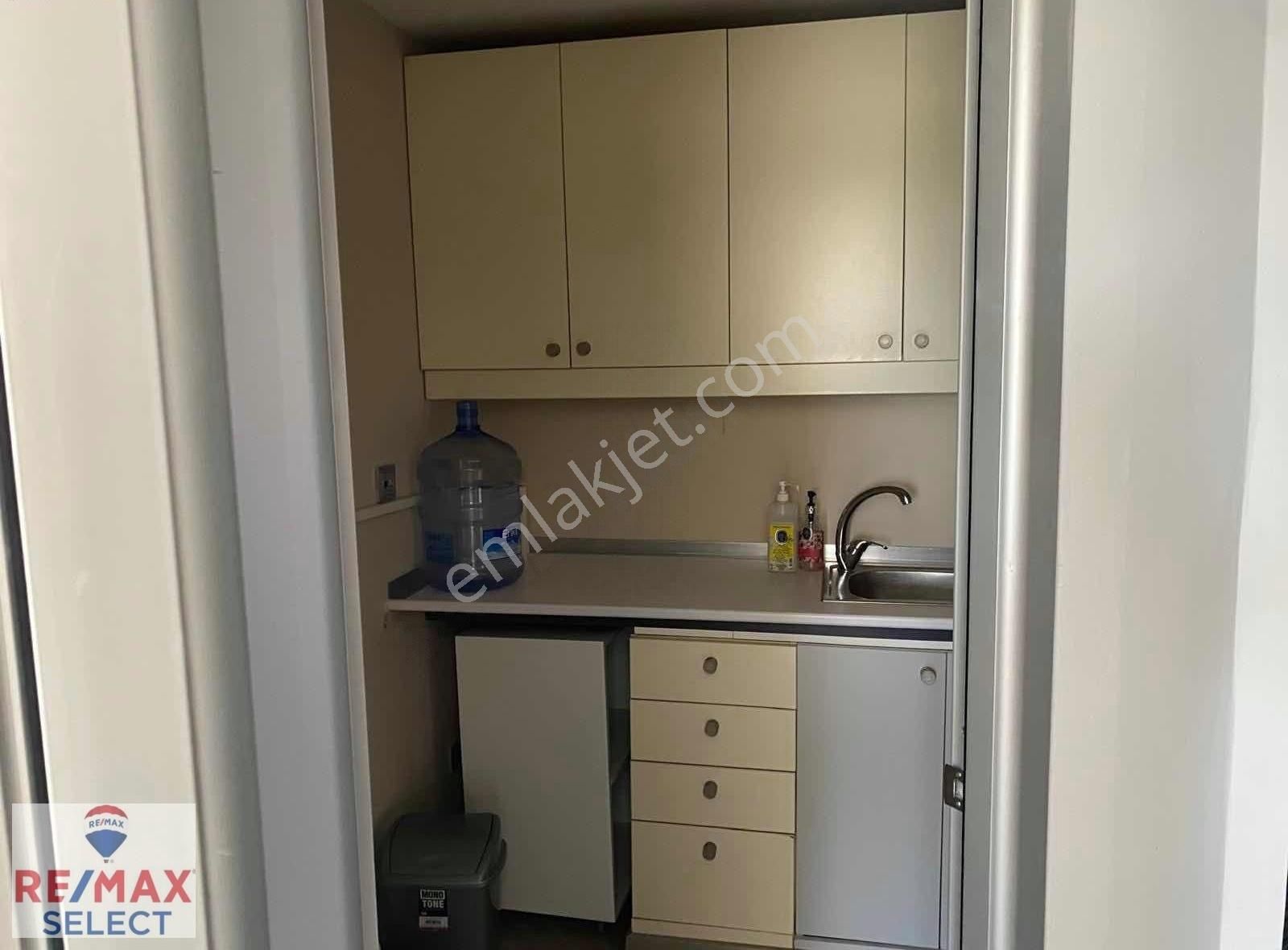 Dünya Ticaret Merkezi Egs De Net 113 M2 Kiralık Ofis