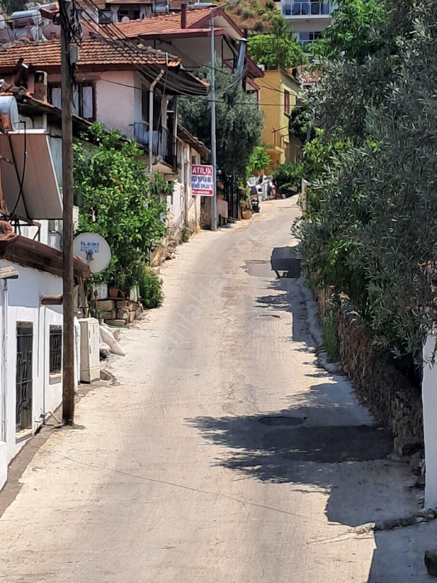 Fethiye Kesikkapida Satılık 232m2 %40 İmarlı Arsa Fırsat - Görsel 2