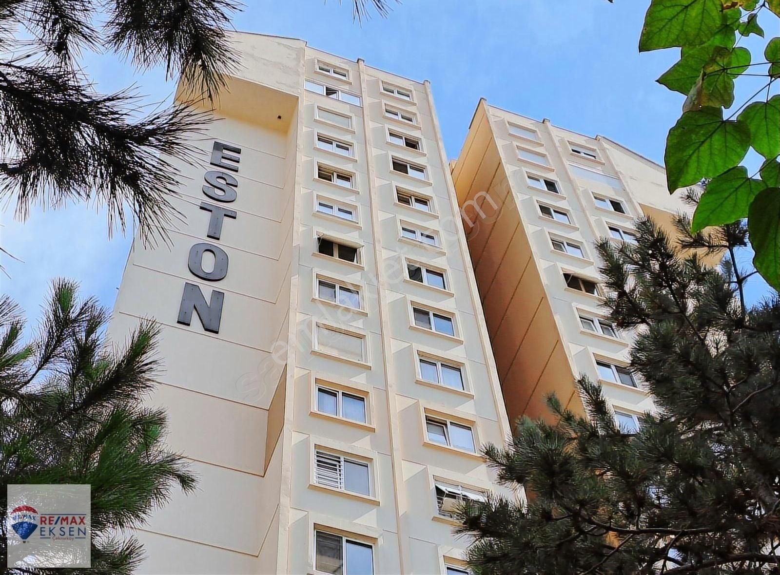 Eston Çamlıevler Tadilatlı Hemen Taşınılabilecek 3+1 Daire