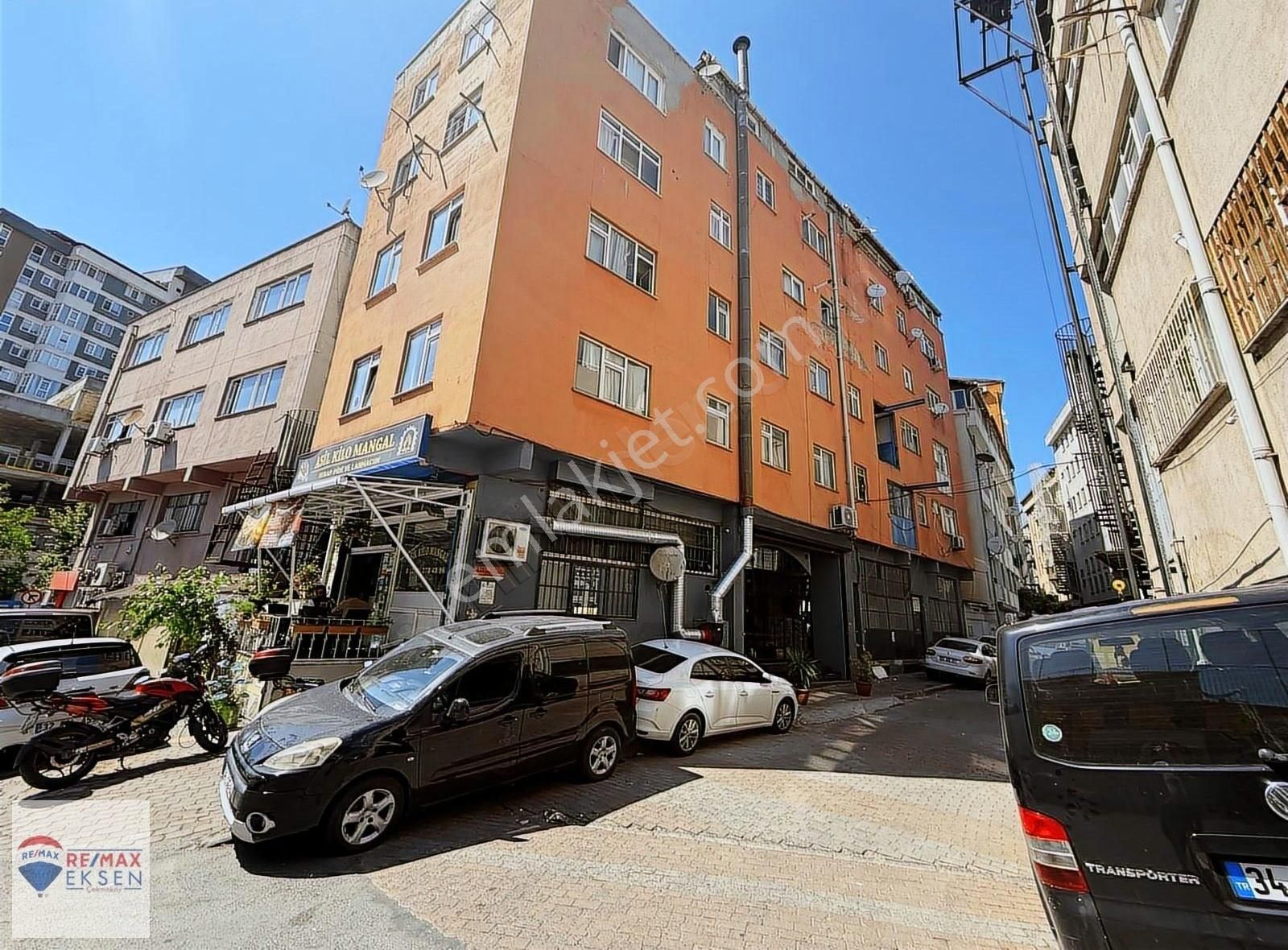 Kağıthane Sultan Selim Mah Sanayi Metro Yakını 280 M2 İşyeri
