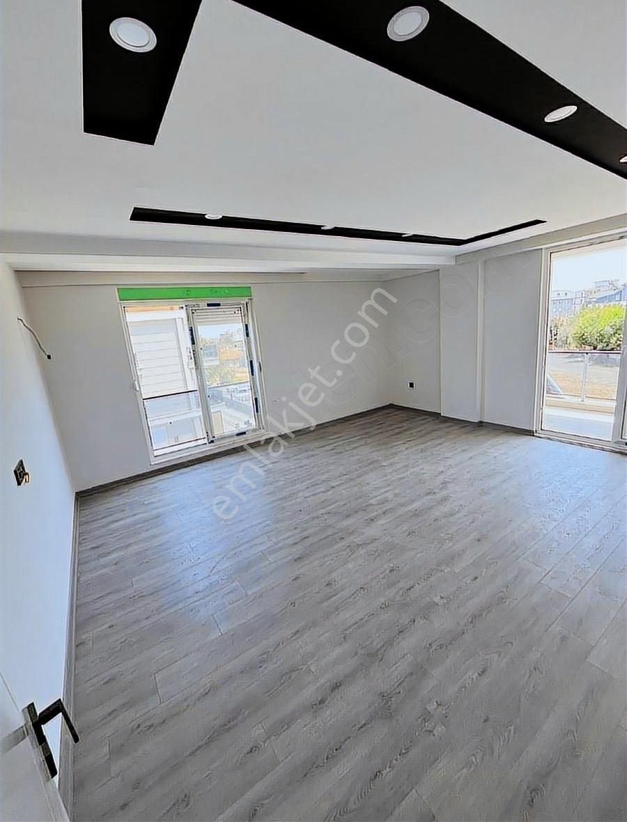 Sıfır Iskanlı 110m2 Geniş Ayrı Mutfak Satılık Daıre