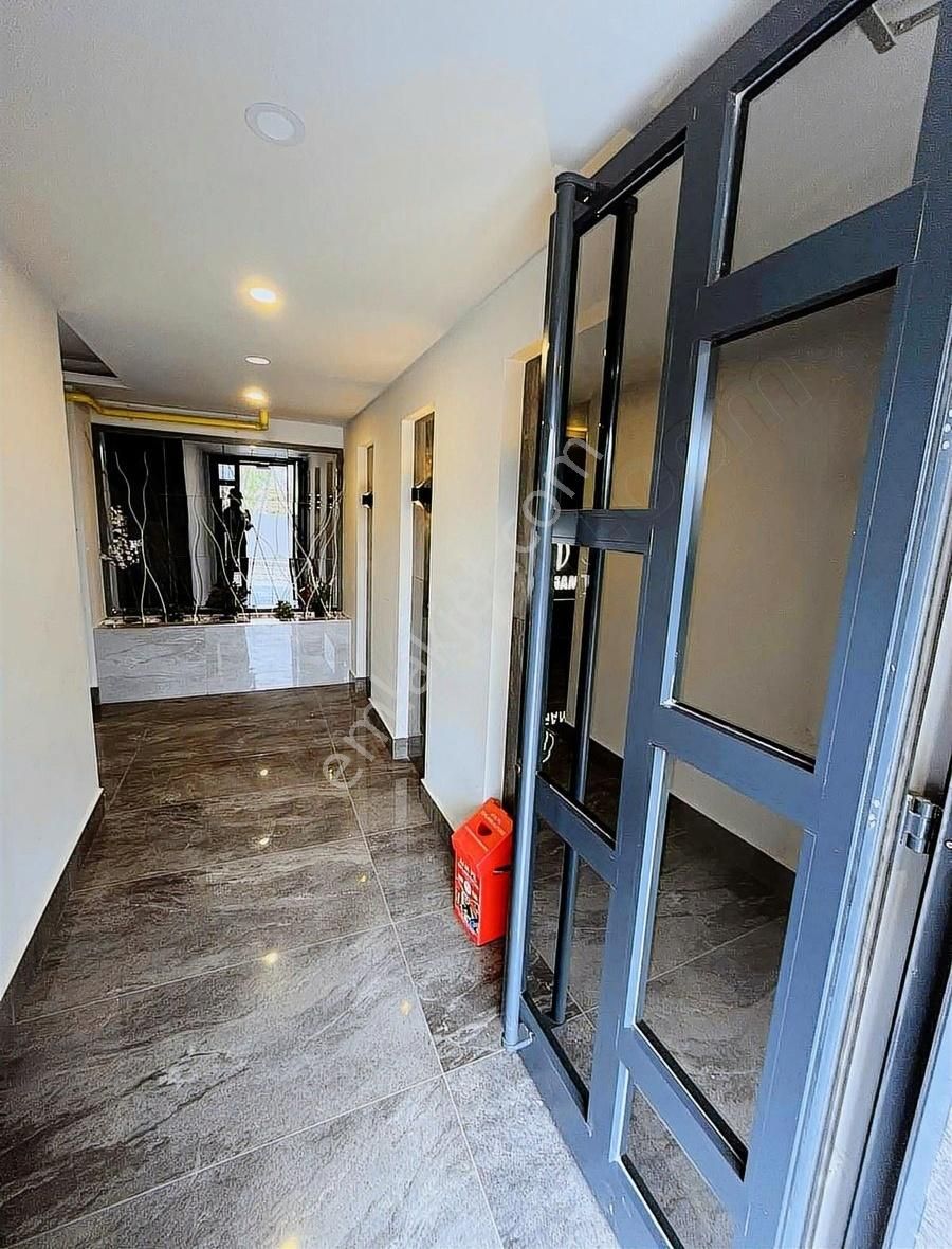En Gözde Yerde Geniş Lüks Ebeveyn Banyolu 3+1 Satılık Daire