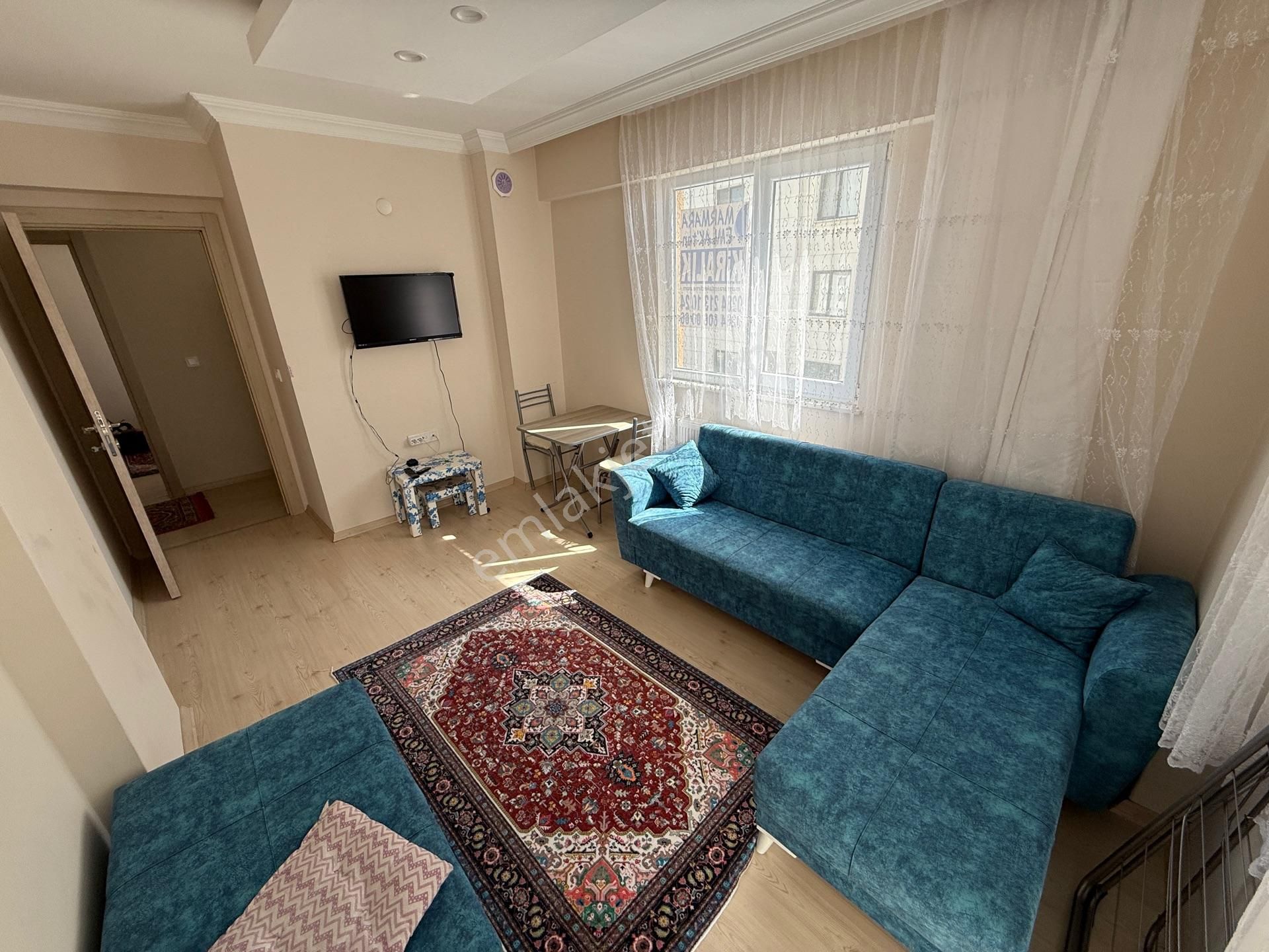 Marmara'dan Ayrı Mutfak 1+1 Kiralık Eşyalı Daire