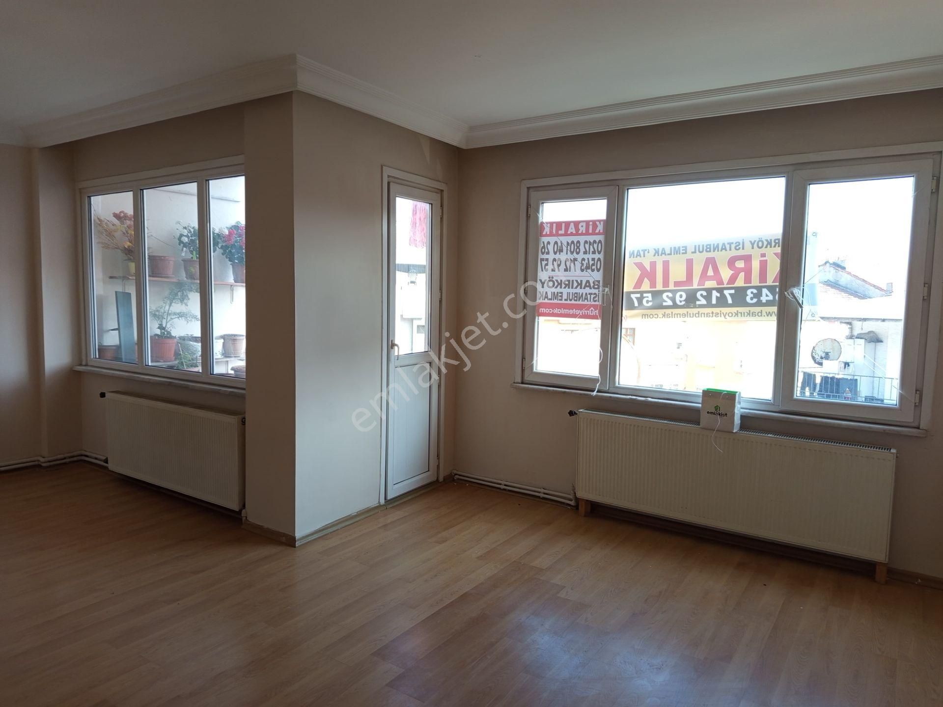 Avcılar Denizköşklerde Kiralık 2+1