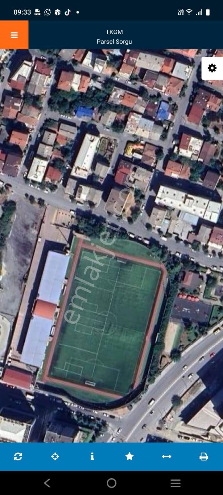 Z Grup İstanbul Bağcılar Mahmutbeyde Merkezi Konumda Satılık 375m 2 Arsa İçinde 2 Adet Bina - Görsel 5