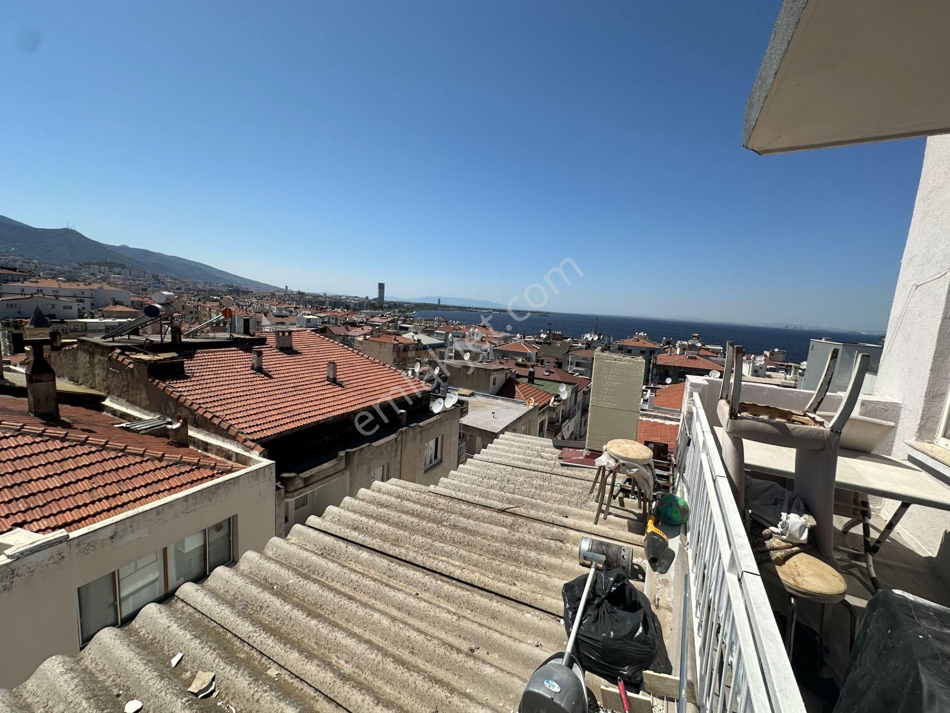 Göztepe 2+1 110 M2 Deniz Manzaralı Satılık Daire