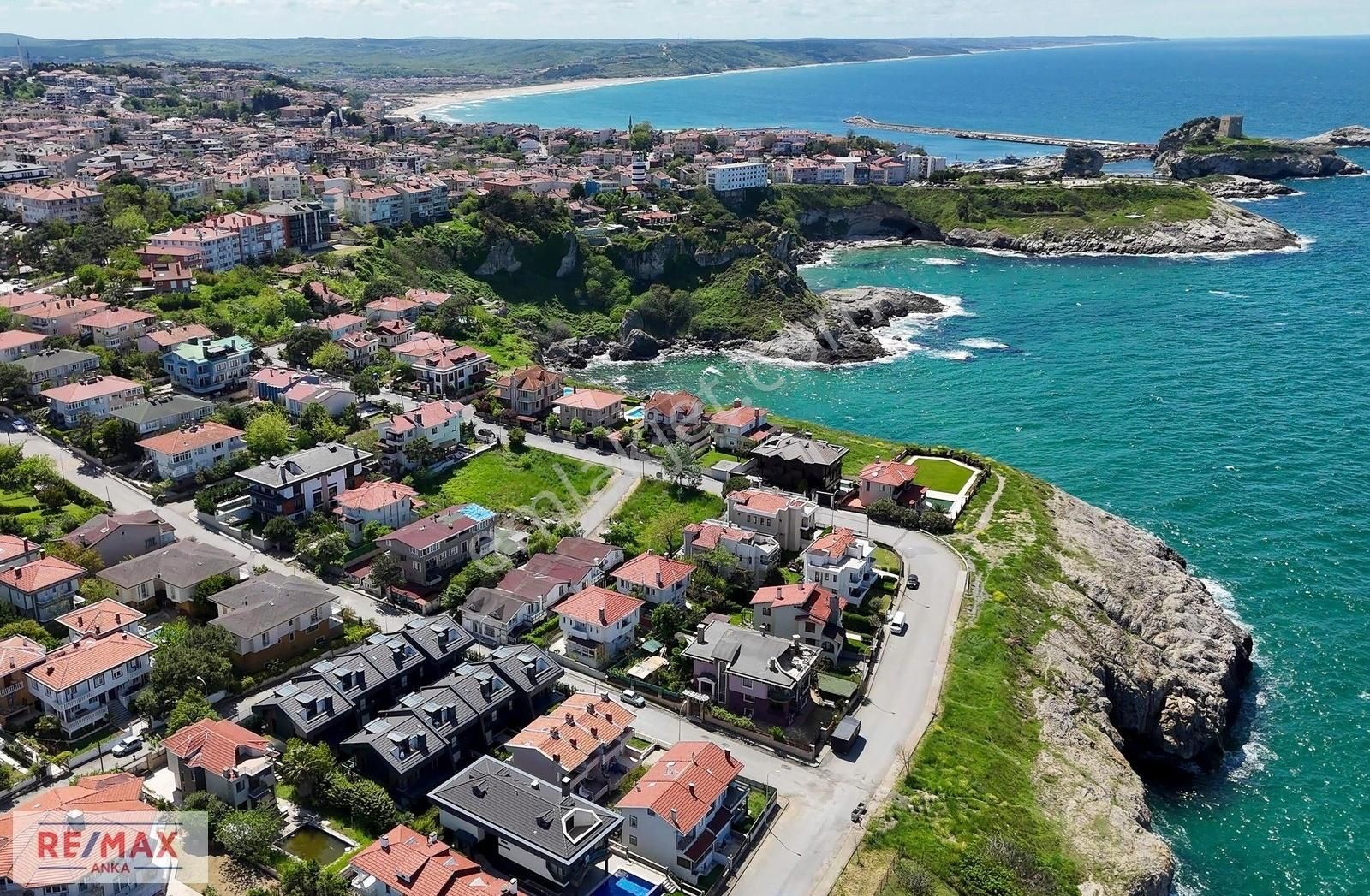 Remax Anka'dan Deniz Manzaralı Ultra Lüks Satılık 5+1 Villa