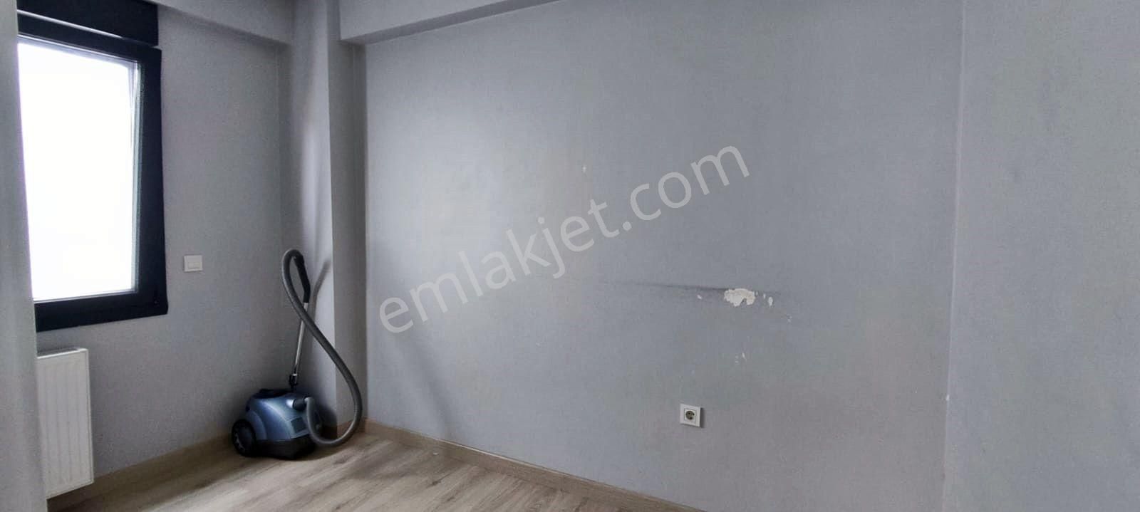 Mecidiyeköy'de Kiralık Daire 2+1 Yeni Bina Da Eşyalı Asansörlü