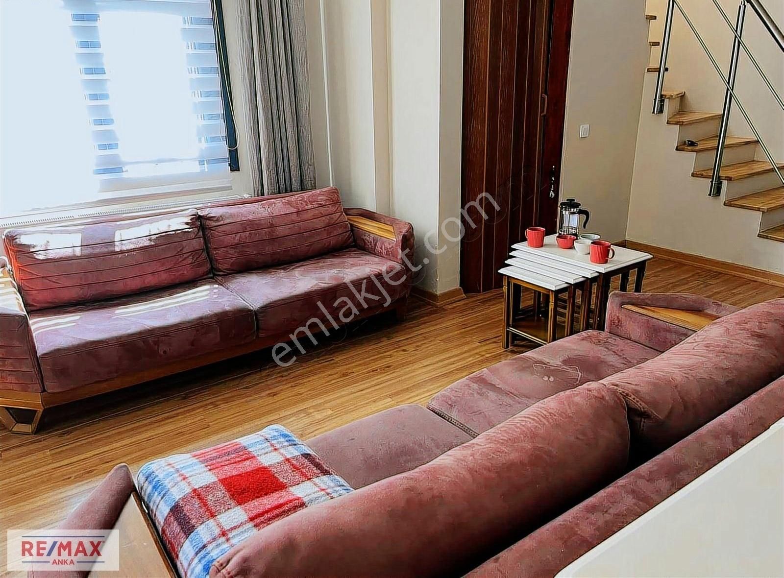 Remax Anka'dan Denize Yürüme Mesafesinde Yazlık Villa
