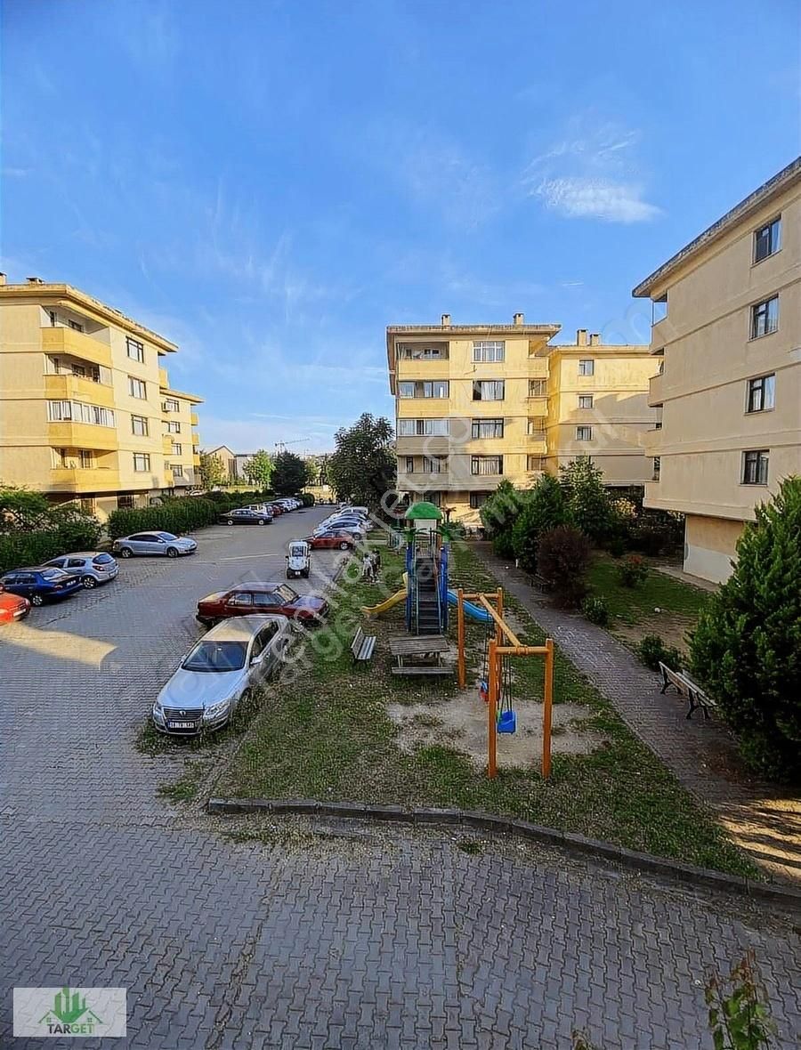 Target Gayrimenkul'den Kiralık Fırsat 3+1 Daire