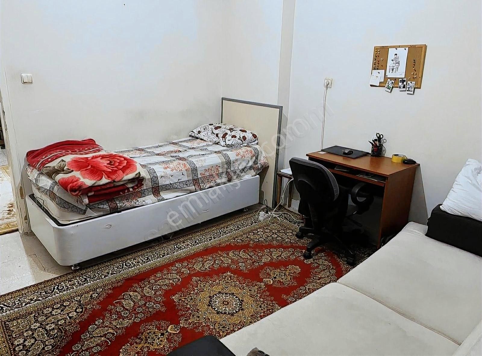Dicle Kenanlar Caddesi'nde Satılık 2 + 1 Daire