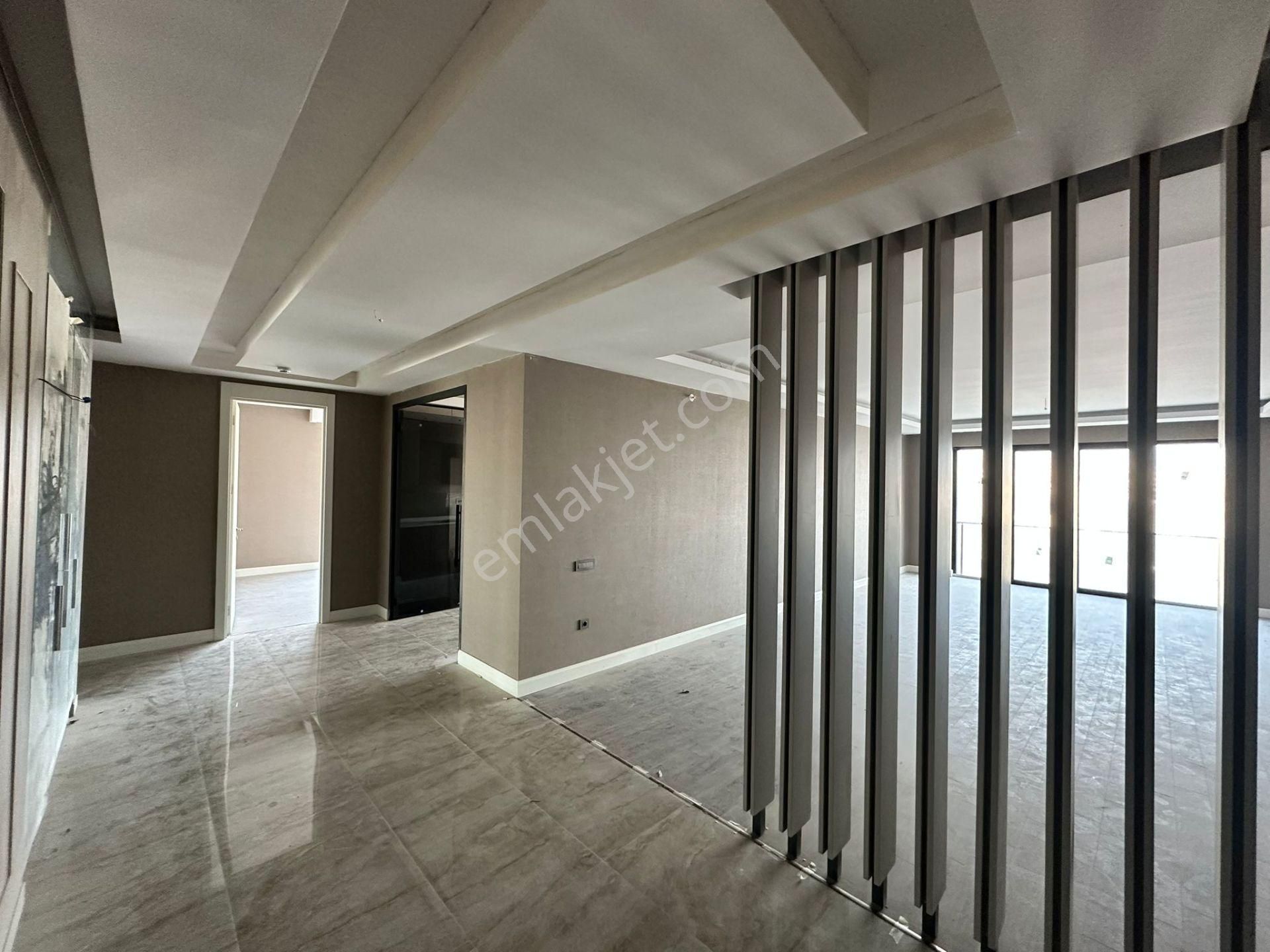 4.5+1 220m2 Ovacığın En Prestijli Güvenlikli Ultra Lüks Site'si - Görsel 18