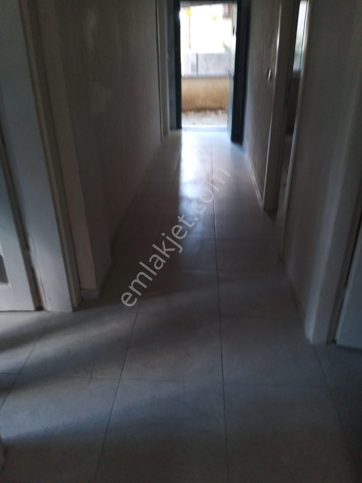 Ümraniye Ihlamurkuyu Mahallesinde 1+1 Kiralık Daire