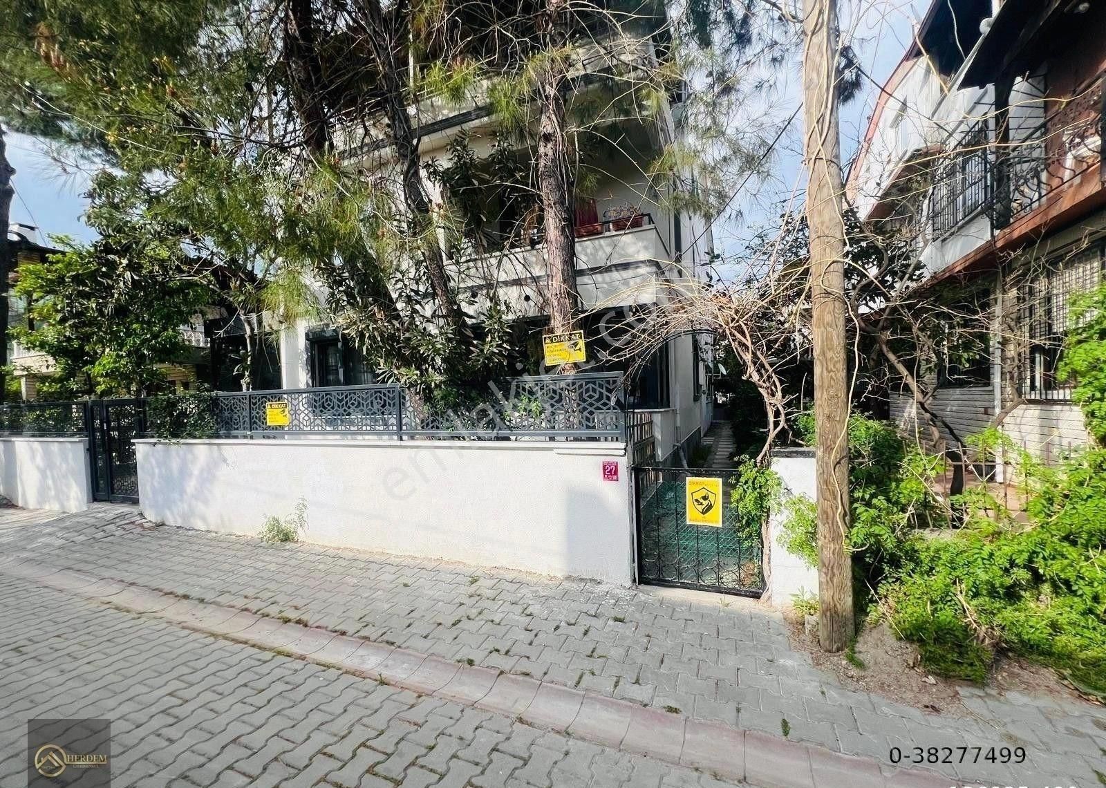 🧿akçay'da Herdem'den Askeri Kamp Mevkisinde Denize 50 Metre Mesafede 3+1 Dubleks