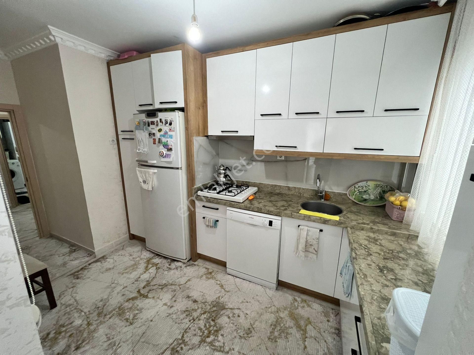 Tramvaya Yakın, İçi Full Yapılı, Masrafsız 3+1 Satılık Daire