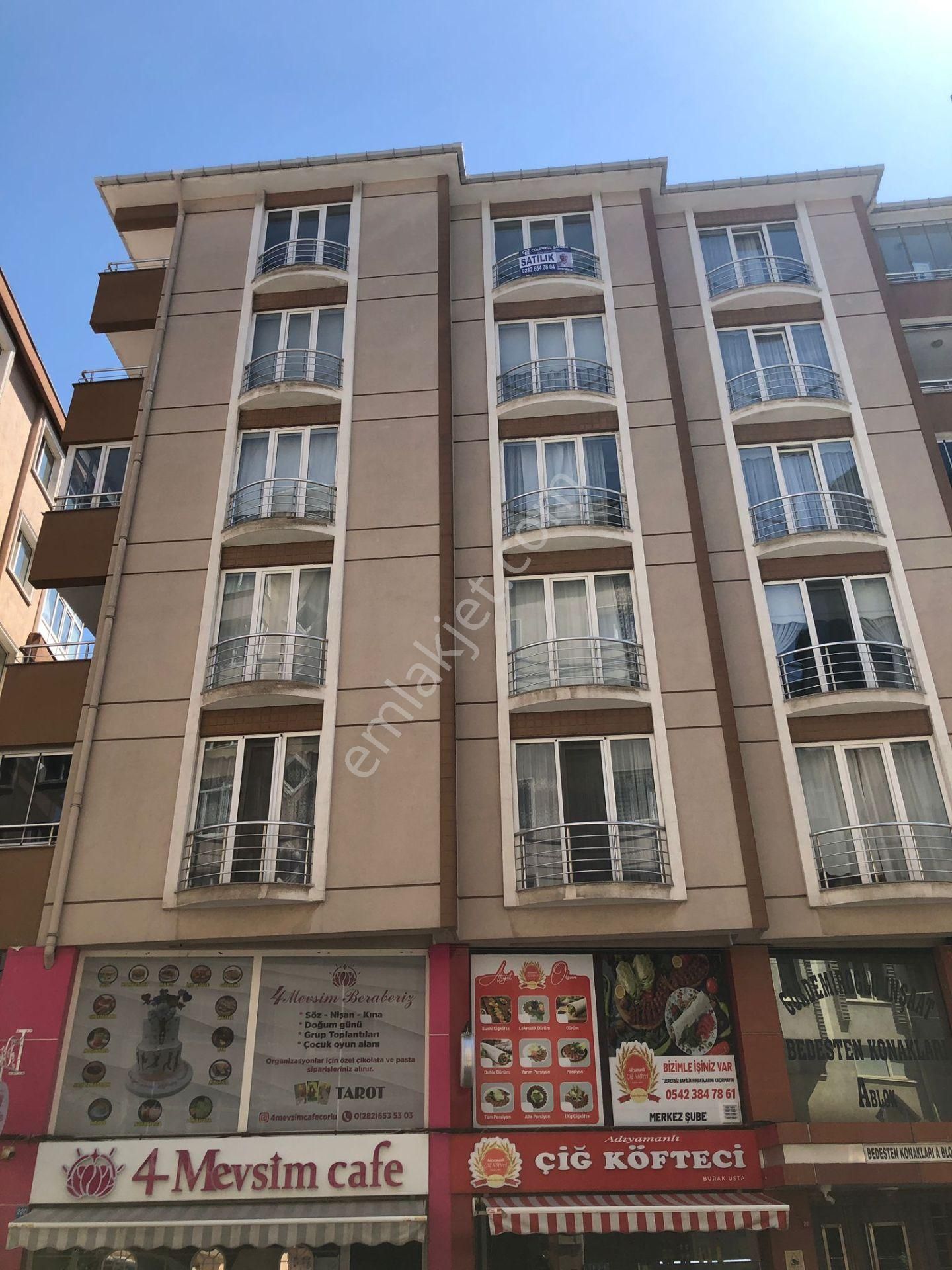 Muhittin Mahallesi'nde Merkezi Konumda 3+1 Satılık Daire!