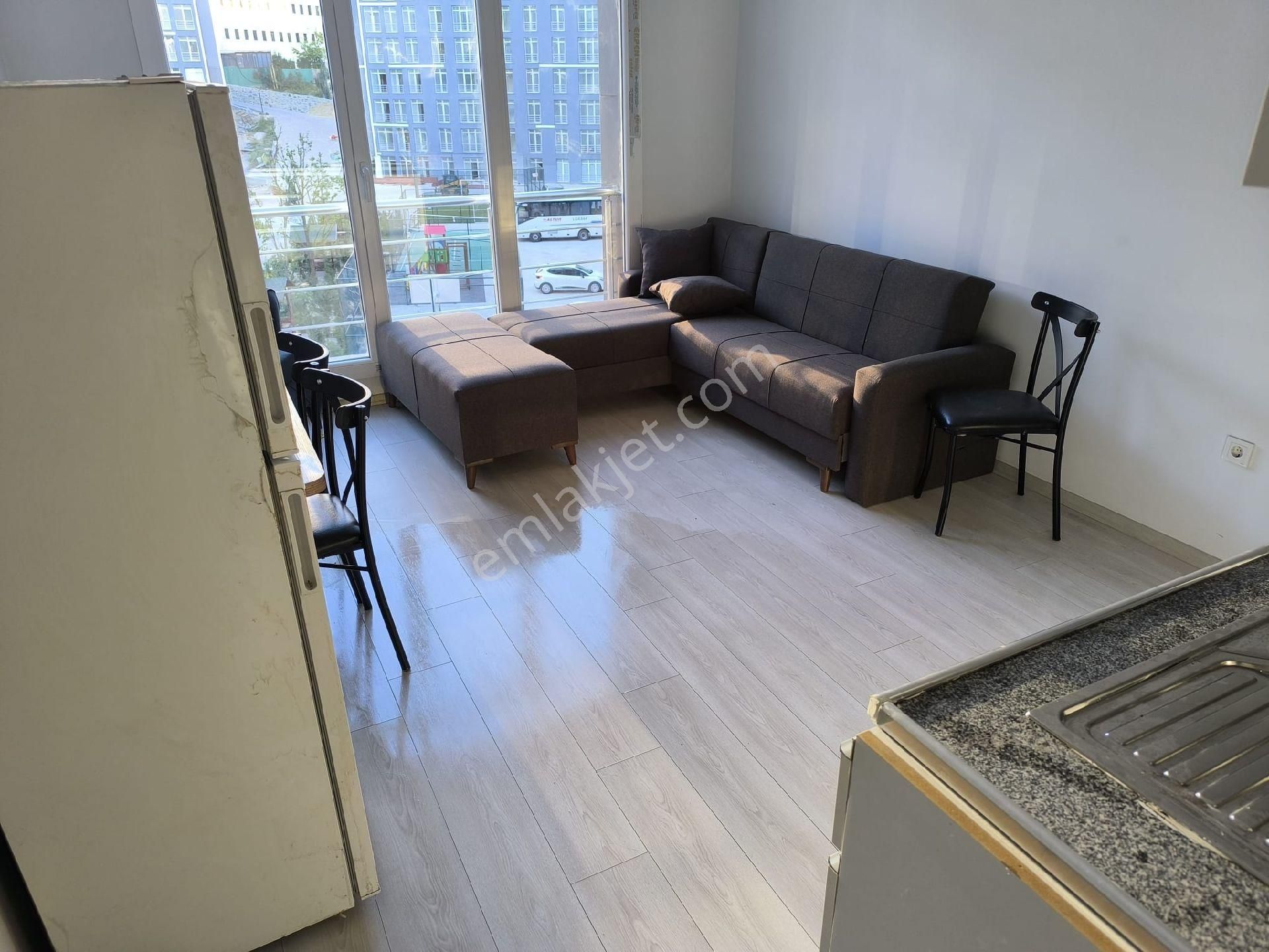 City Center Avm'ye Üniversiteye Yakın Kiralık 2+1 Eşyalı Daire