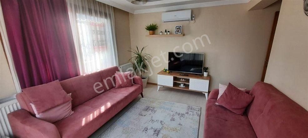 Yeşilyurt Polat Cad Yakını 3+1 Asansörlü Otoparklı Eşyalı Daire