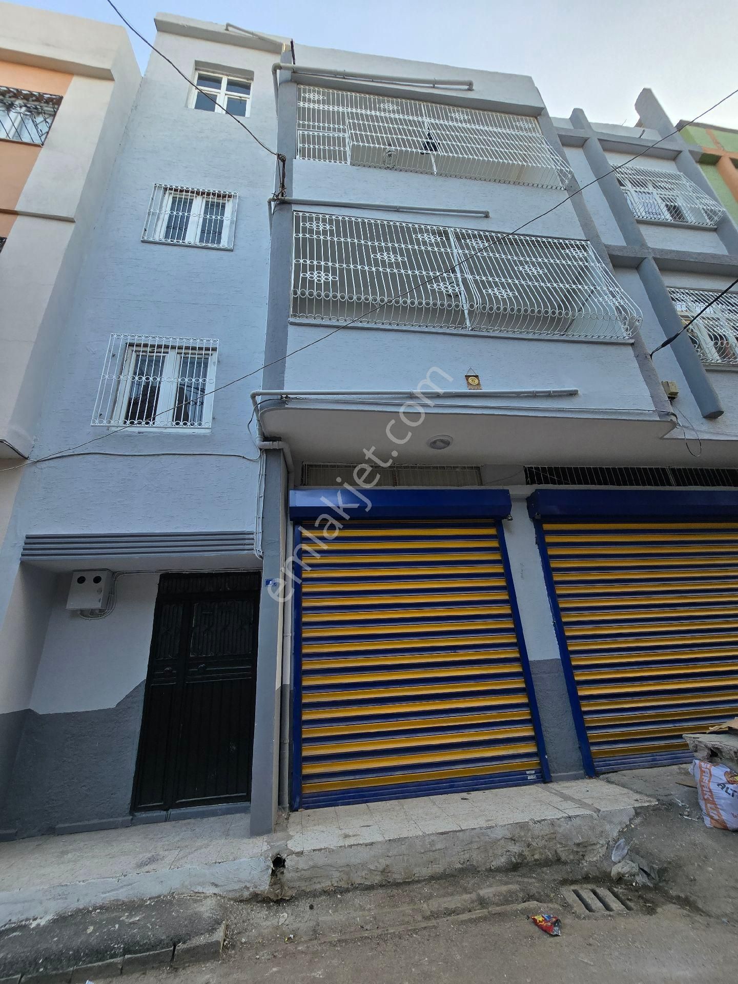 Tek Katlı Parasına 3 Katlı 2 Daire 2 İşyeri Veriyoruz