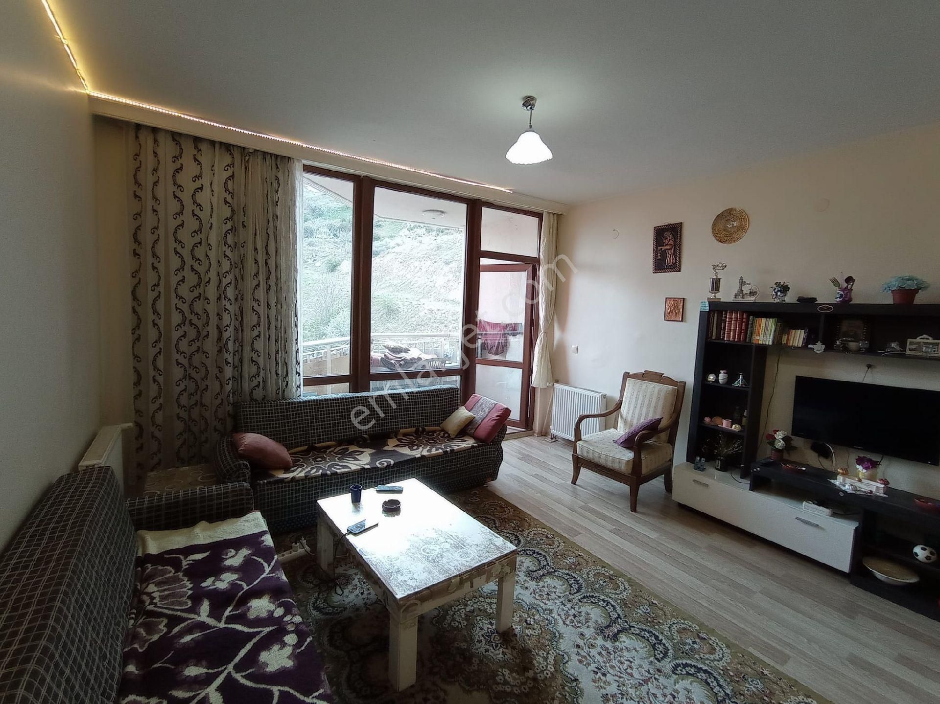 5a Gayrimenkul Den Yüksek Giirş Kiracısız Fırsat 3+1 Daire