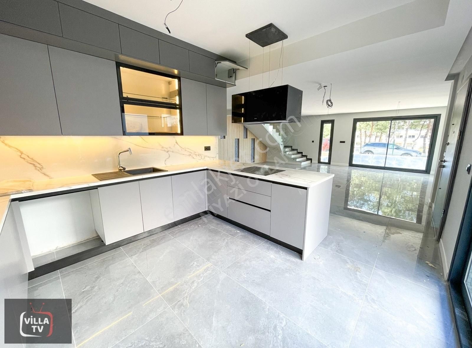 Villa Tv'den, Plaja 300m Oturmaya Hazır, Deniz Manzaralı Villa - Görsel 20