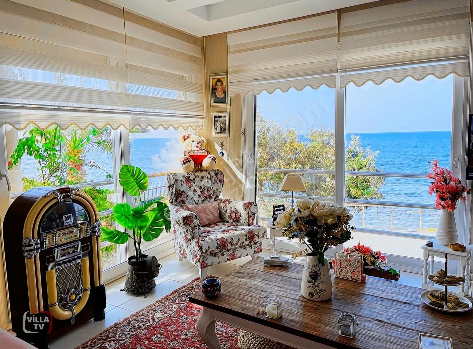 Yabancıdan Acil Satılık Denize Sıfır 3 Katlı Bina - Görsel 29