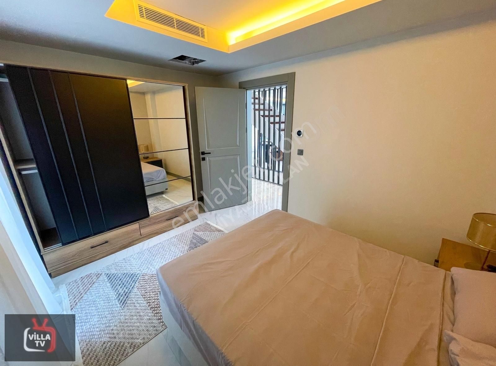 Deniz Manzaralı+kapalı Otopark+kapalı Açık Havuz+müstakil Villa - Görsel 21