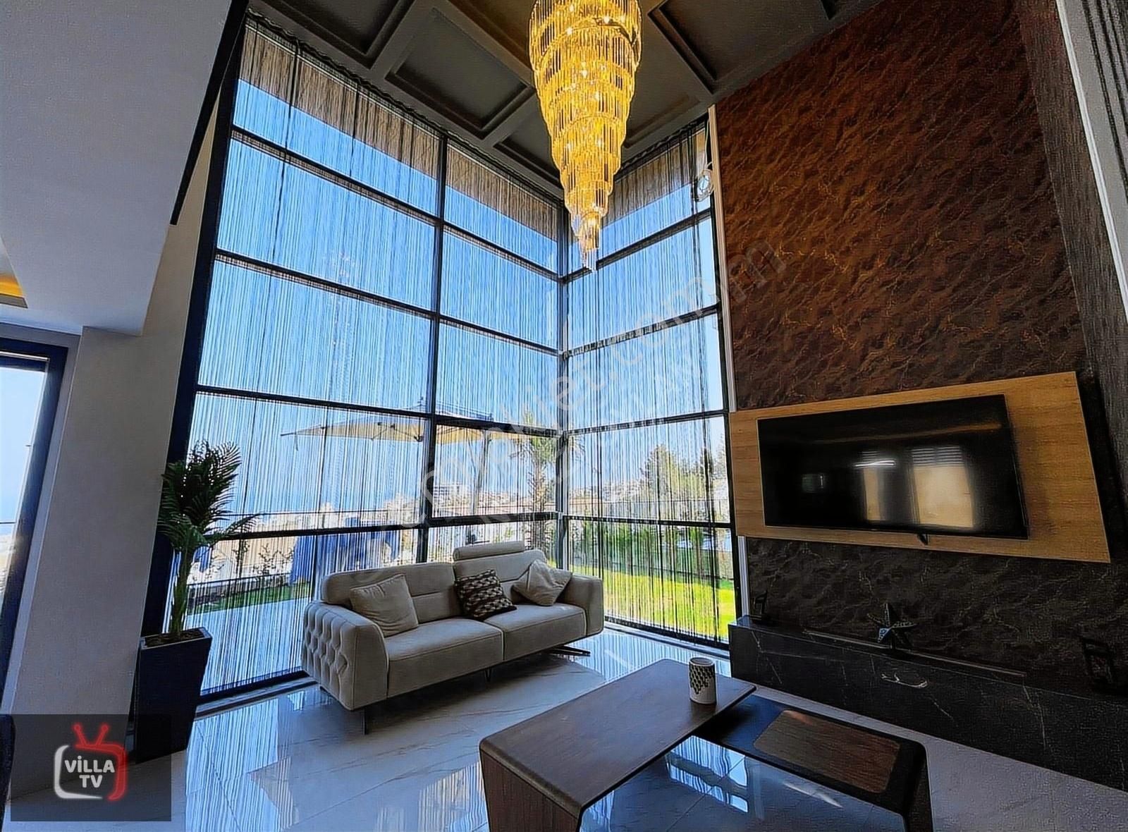 Deniz Manzaralı+kapalı Otopark+kapalı Açık Havuz+müstakil Villa - Görsel 10