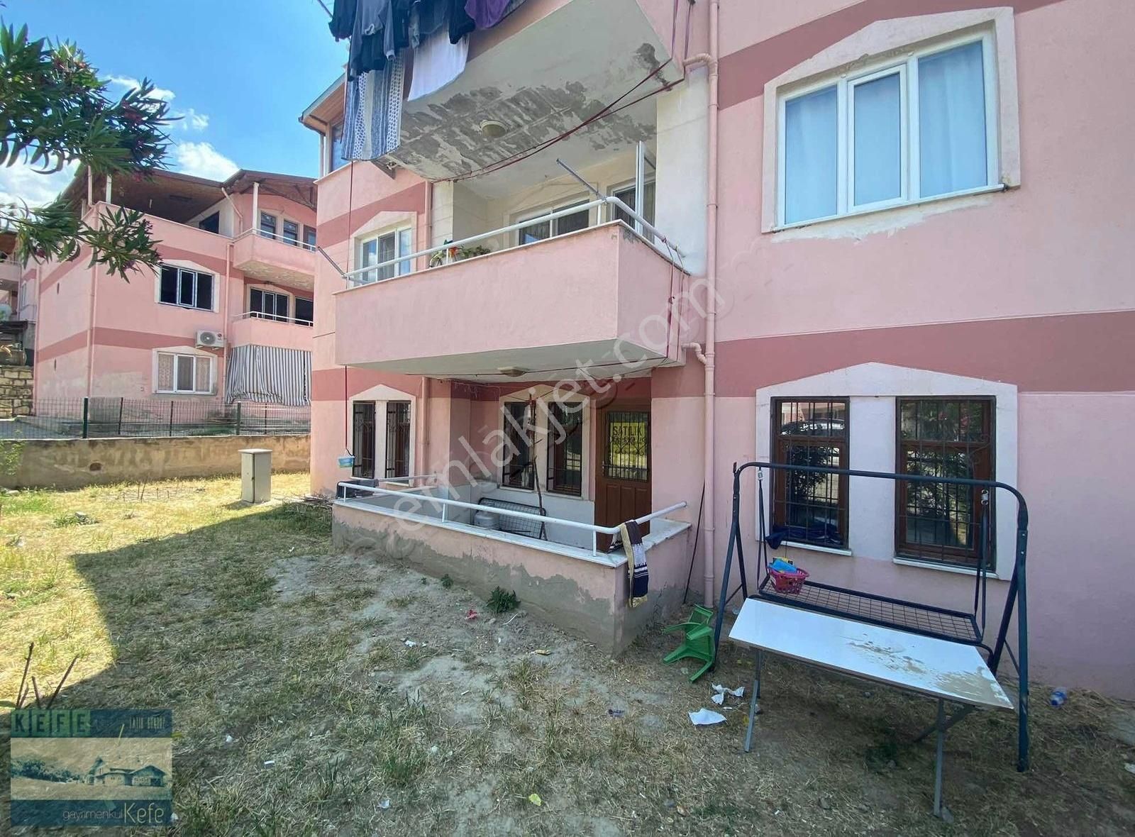 Honaz Merkezde Apart Parasına Daire Fırsatı