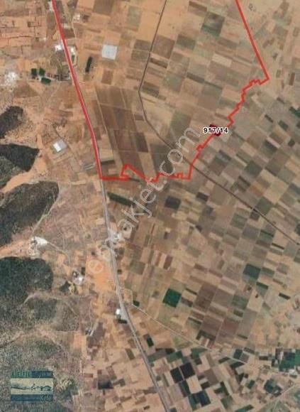 Serinhisar Cumhuriyet Te 7.500 M2 Tarla Yol Su Sorunu Yok