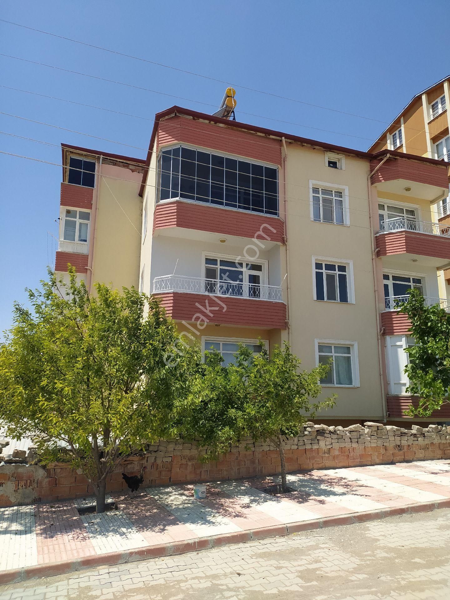 Kaya Emlaktan Kiralık 3+1 Daire 145 M2