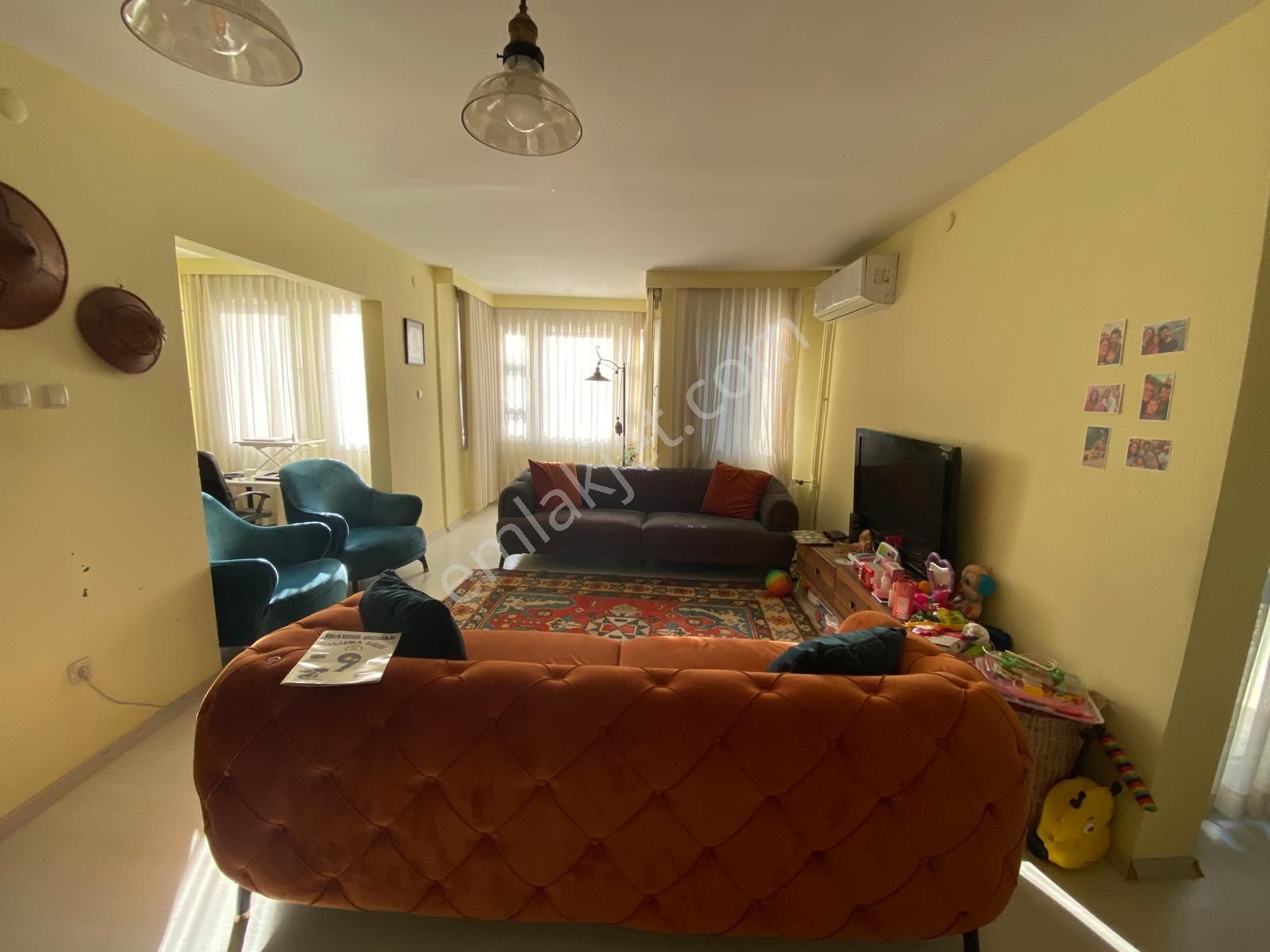 Söğüt Emlak - Soyak Göztepe Sitesi Ara Kat 4+1 Satılık Daire