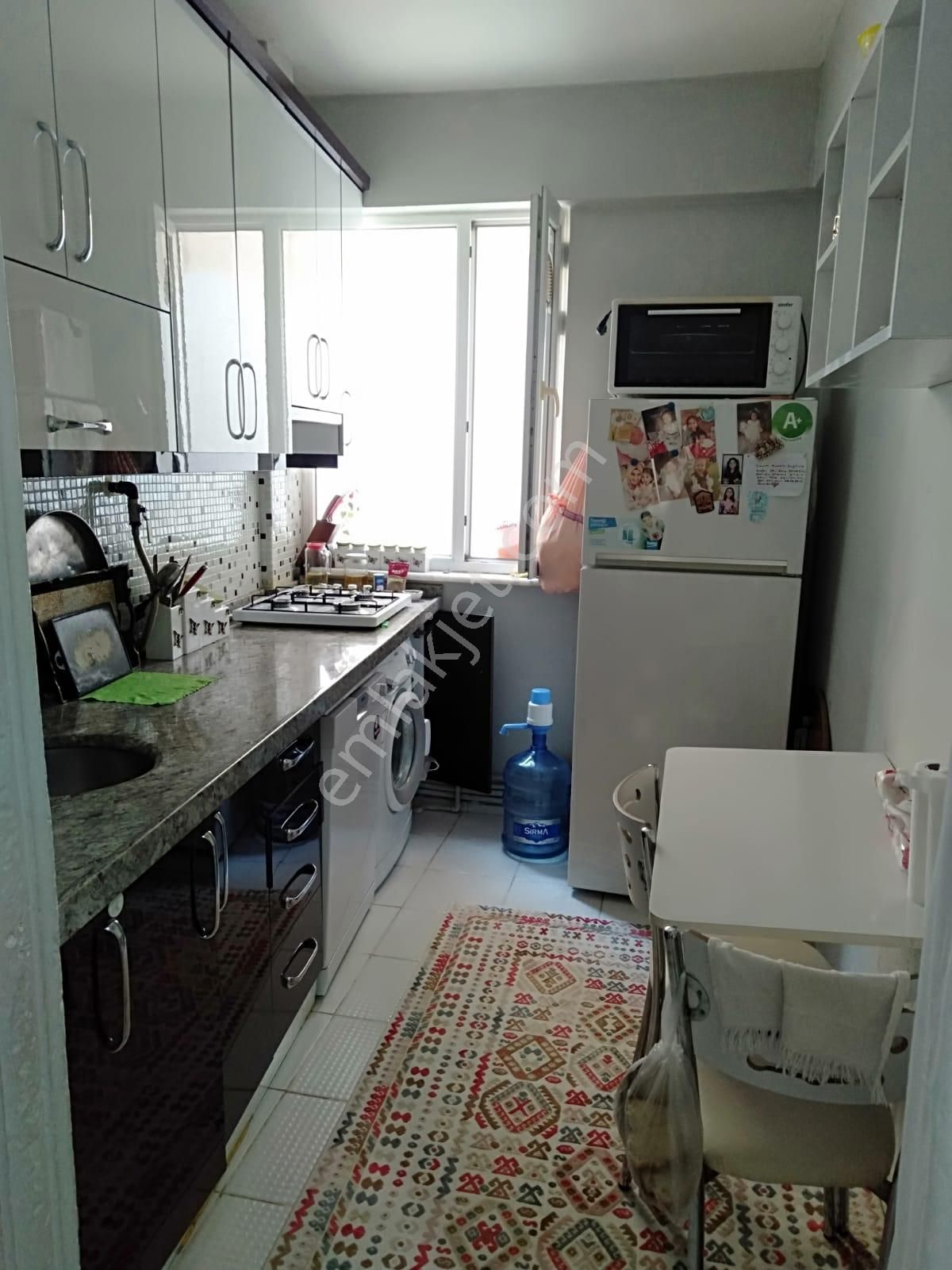 Acil Satılık Hamidiye Mahallesi 2+1 Masrafsız Daire