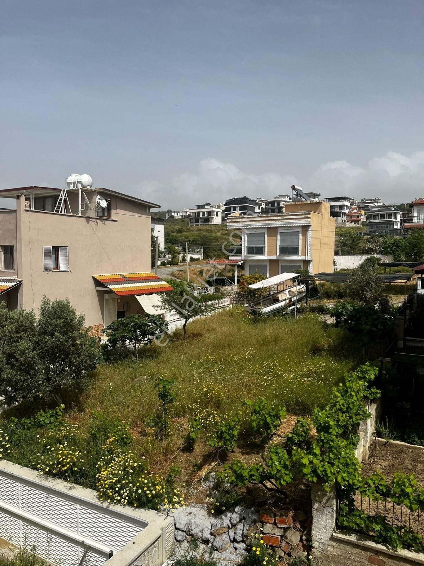 Seferihisar Akarcada Denize 200 Mt Satılık Arsa