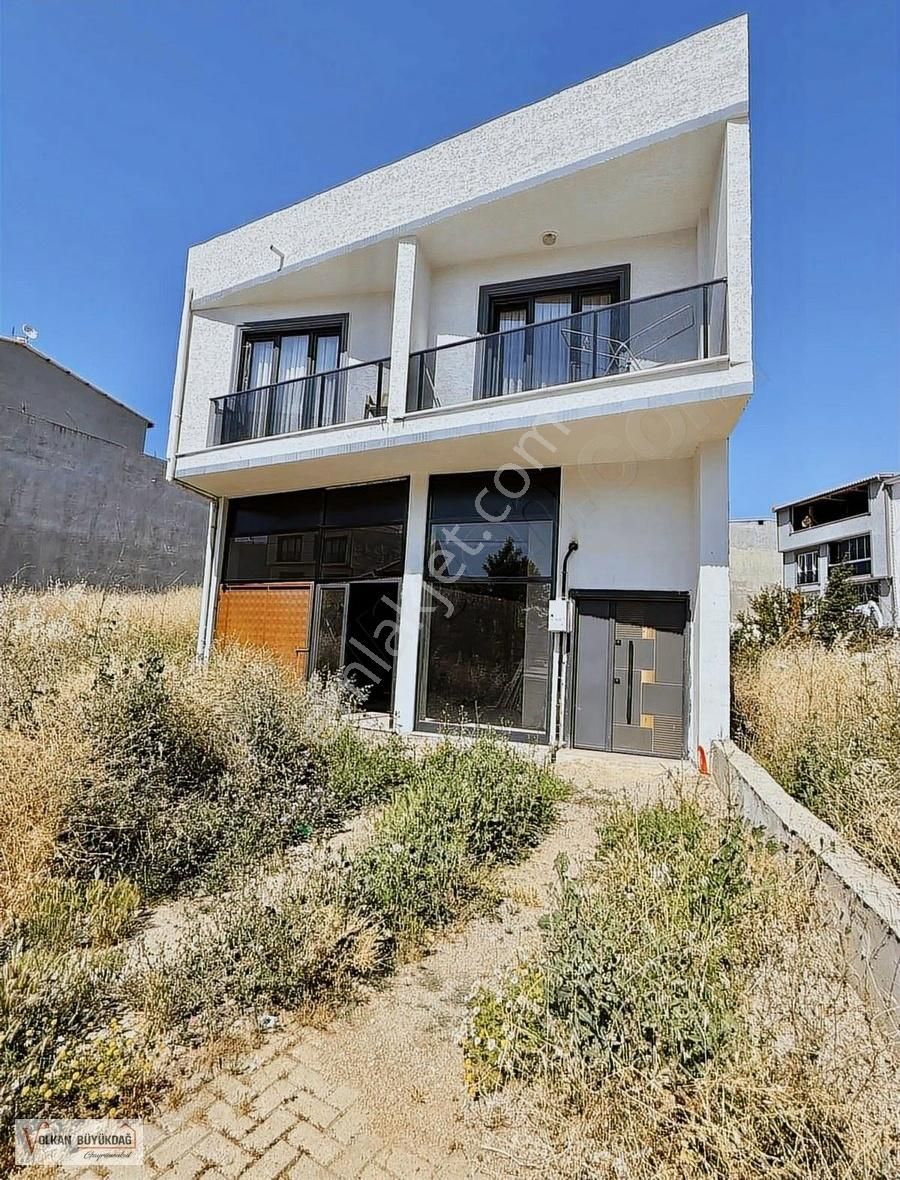 Vb Gayrimenkul Yunuselin'de Merkezi Konumda Kiralık Dükkan
