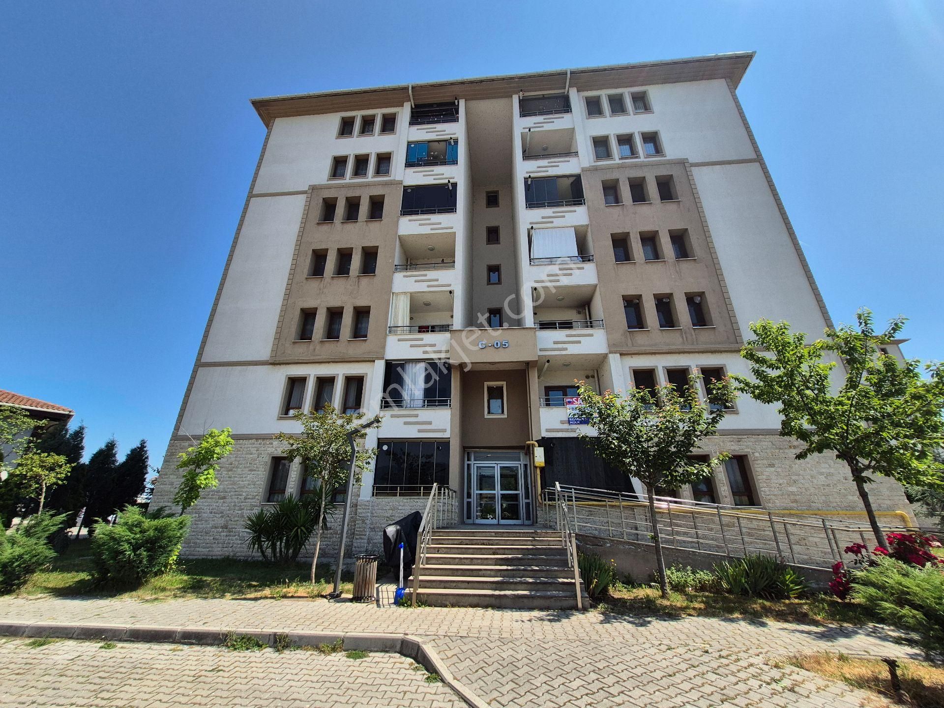 Tekkeköy Toki'de Kiralık 3+1 Daire (6. Kat)