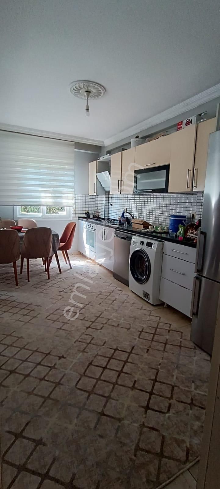 Yenidoğan Mah. Satılık 2 + 1 Daire - Görsel 7