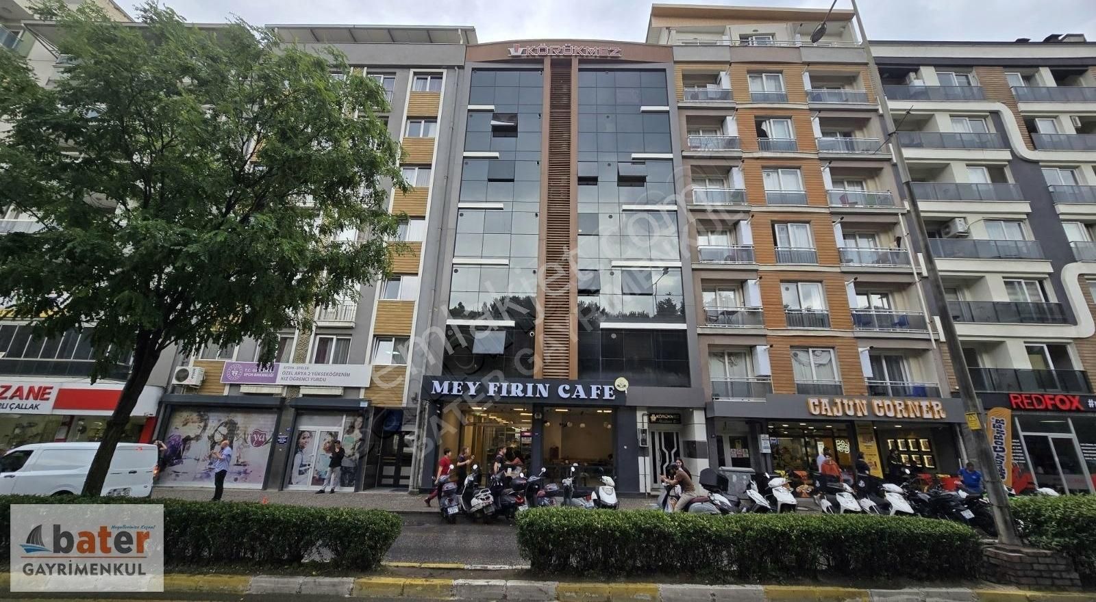 Bater'den Doğu Gazi Bulvarında Eşyalı Kiralık 2+1 Daire