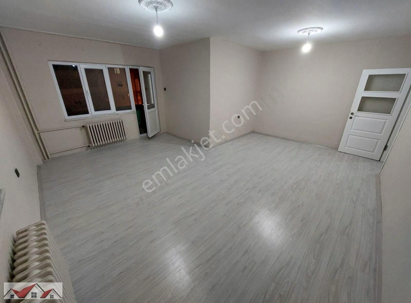 Seçkin'den Memur Konutlarnda 2+1 İçi Yapılı Boyalı Kiralık Daire