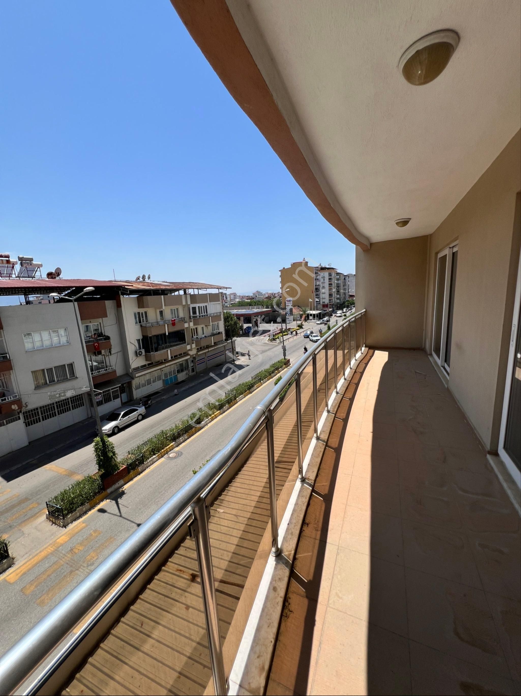 Yeşil Mahalle Kiralık 3+1 Daire