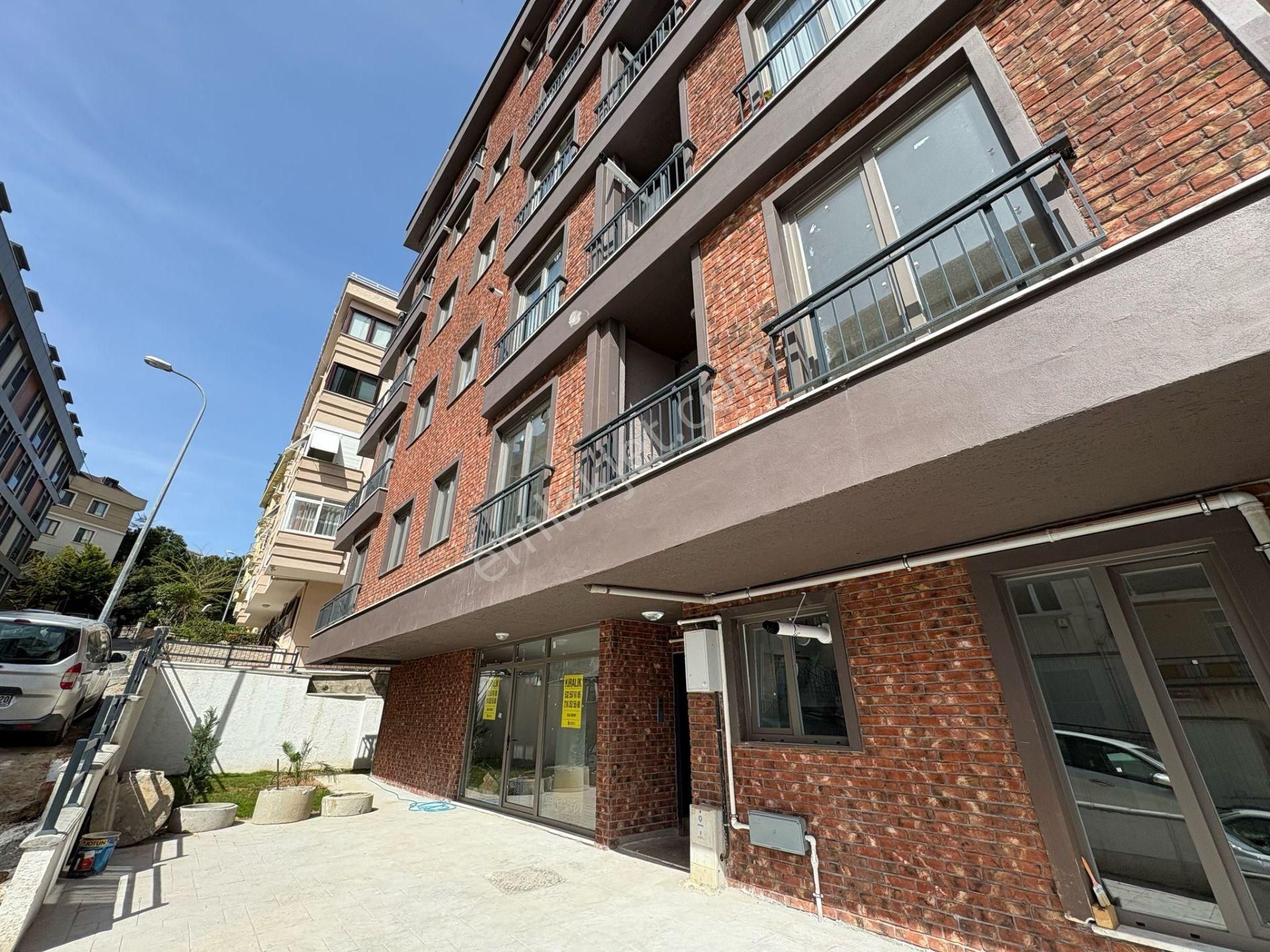 ▃artemin▃ İdealtepe Marmaray'a Yakın 1.kat Ön Cephe 80m² 2+1!