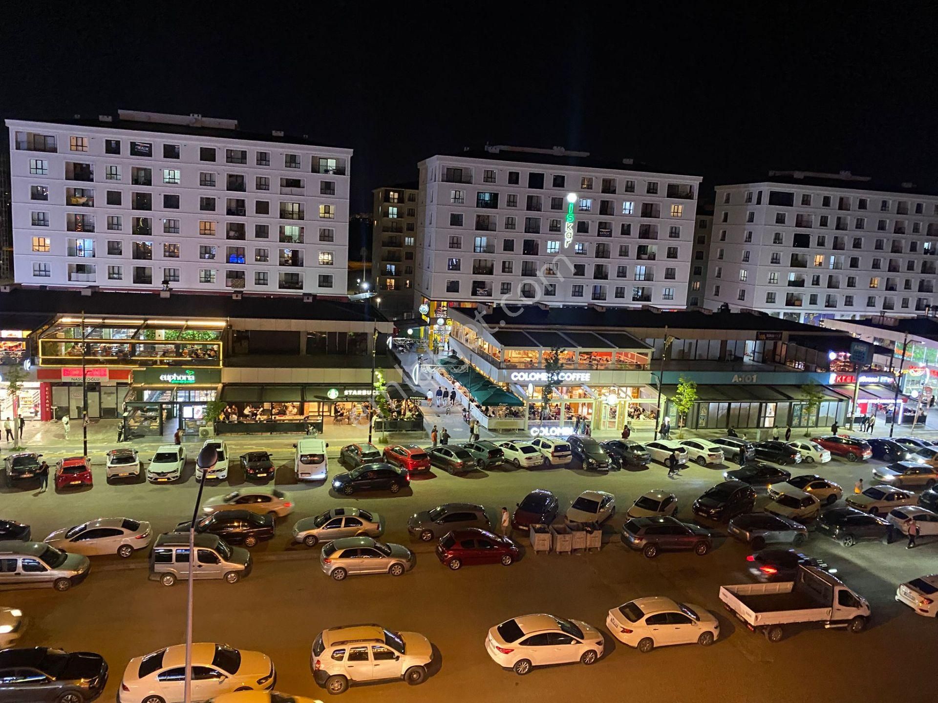Sivas Gmt Emlak'tan The Moon Sitesi Satlık 1+1 Full Yapılı Daire