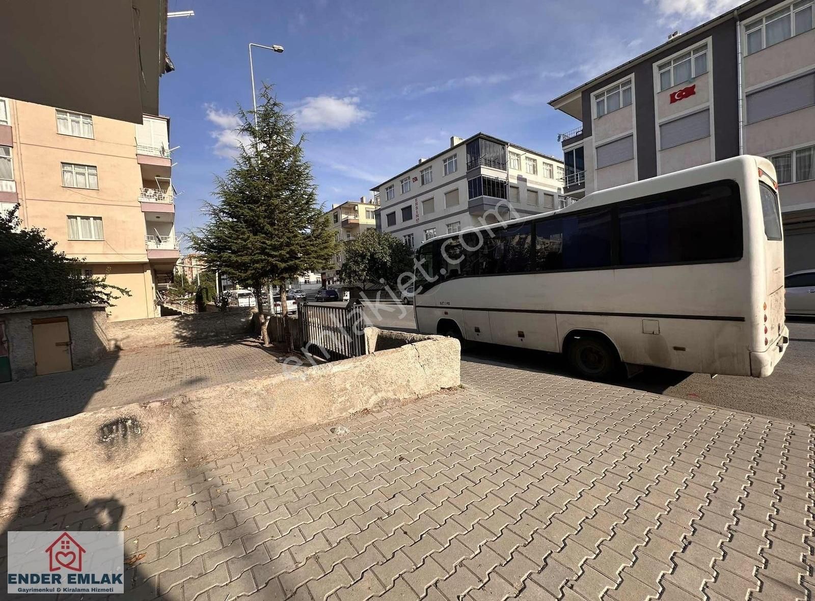Cadde Üzeri Hesaplı Dükkan