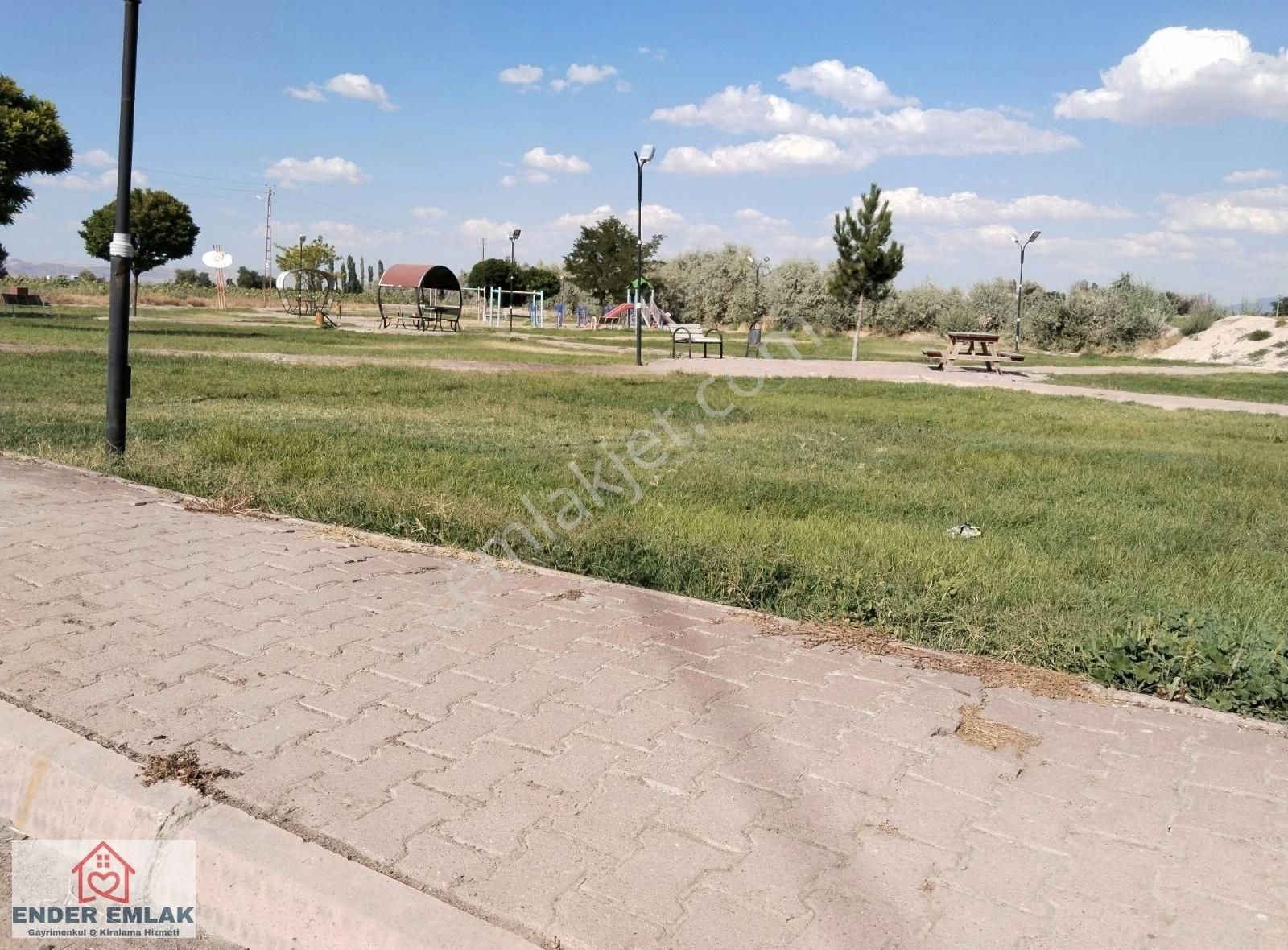 Saraybosna Mahallesi Satılık Müstakil Evli Arsa - Görsel 10