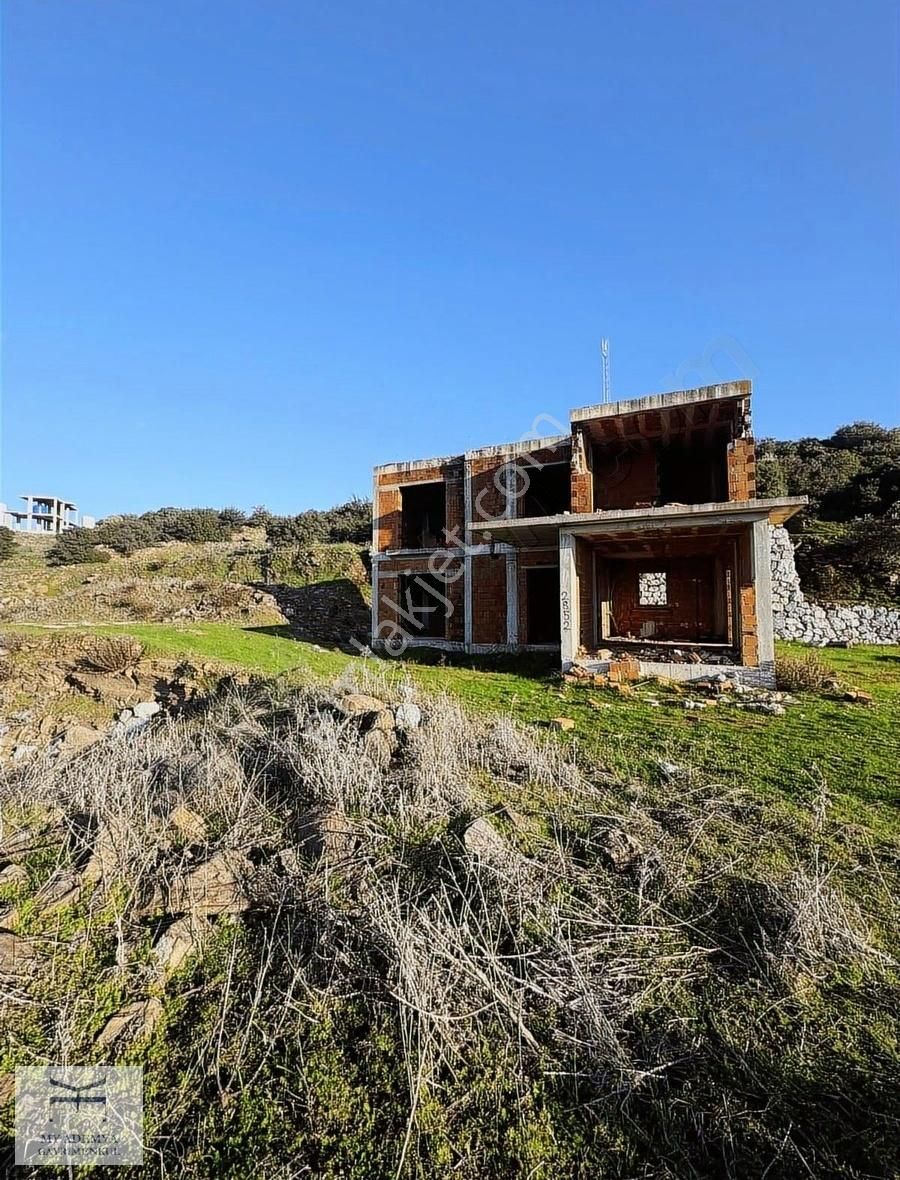 Fırsat Meşelik'te 520 M2 Arsa İçerisinde 3+1 Natamam Villa.