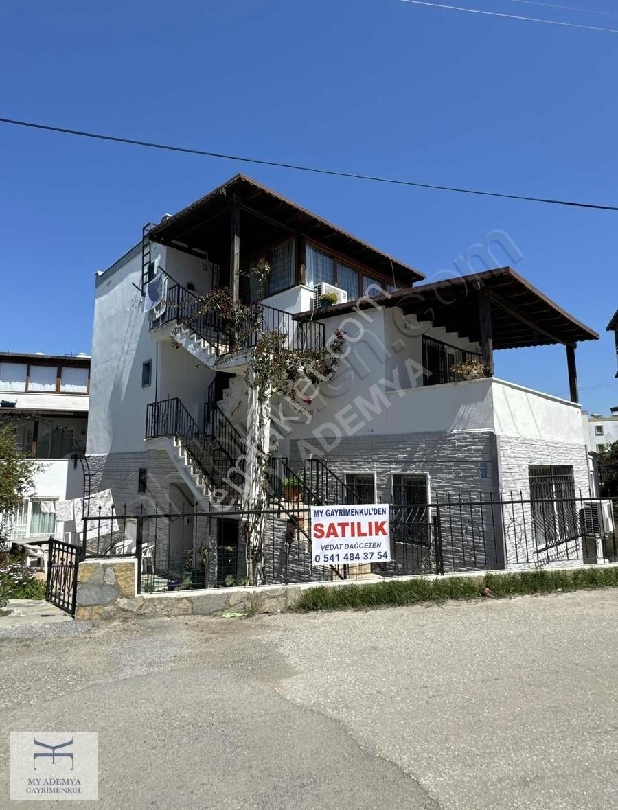 Turgutreıs'te Satılık Fırsat Dublex 3+2 Açık Balkon