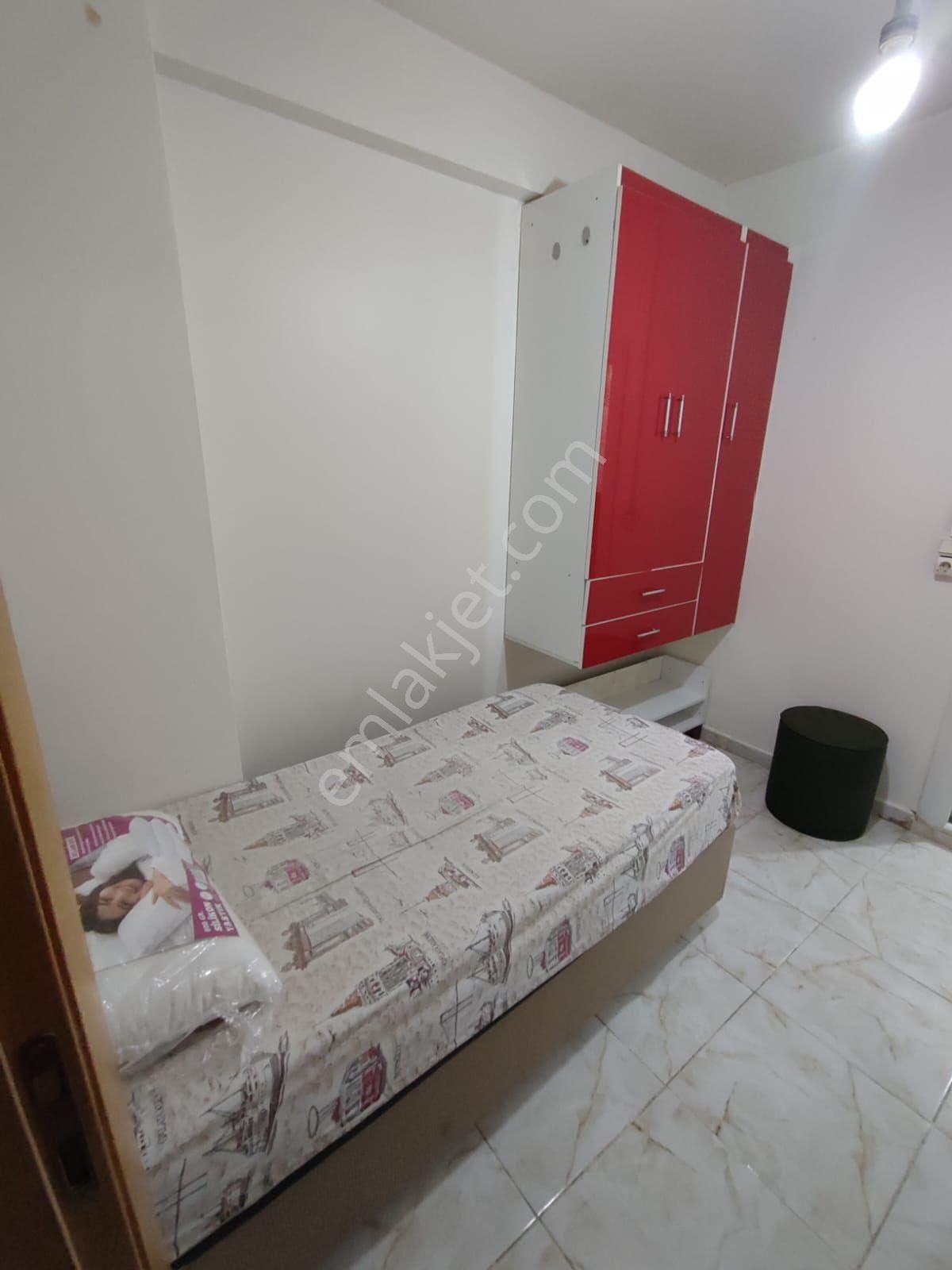 Mavi Bulvar İnan Dondurma Civarı Eşyalı Daire 1/1