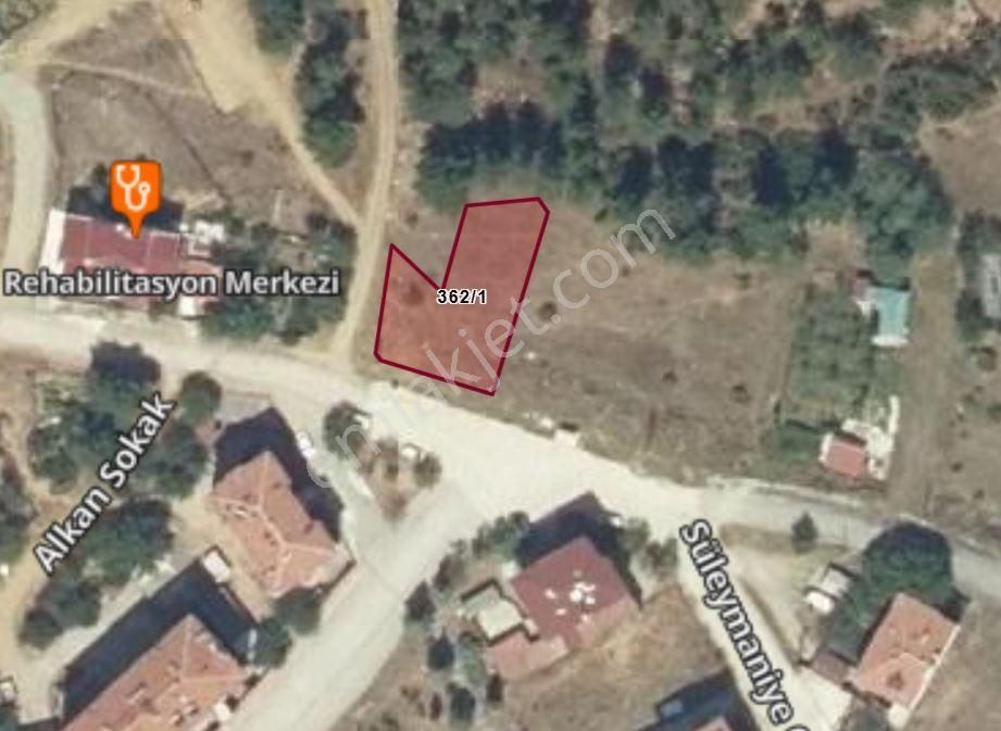 Hem Merkeze Yakın Hem Doğanın İçinde Arsa